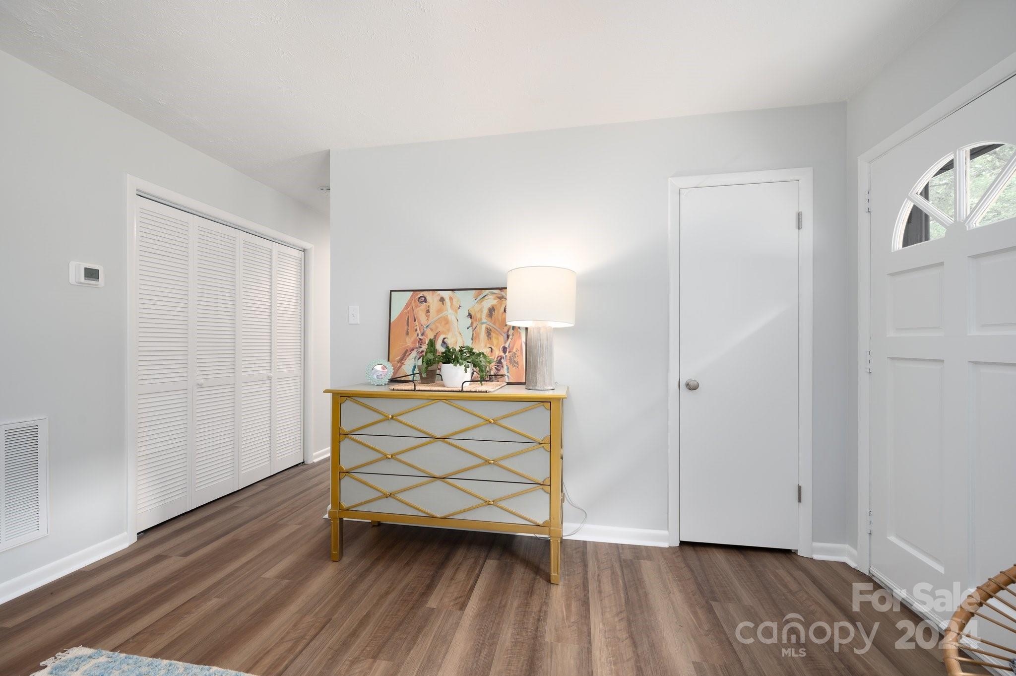30 Evelake Drive
