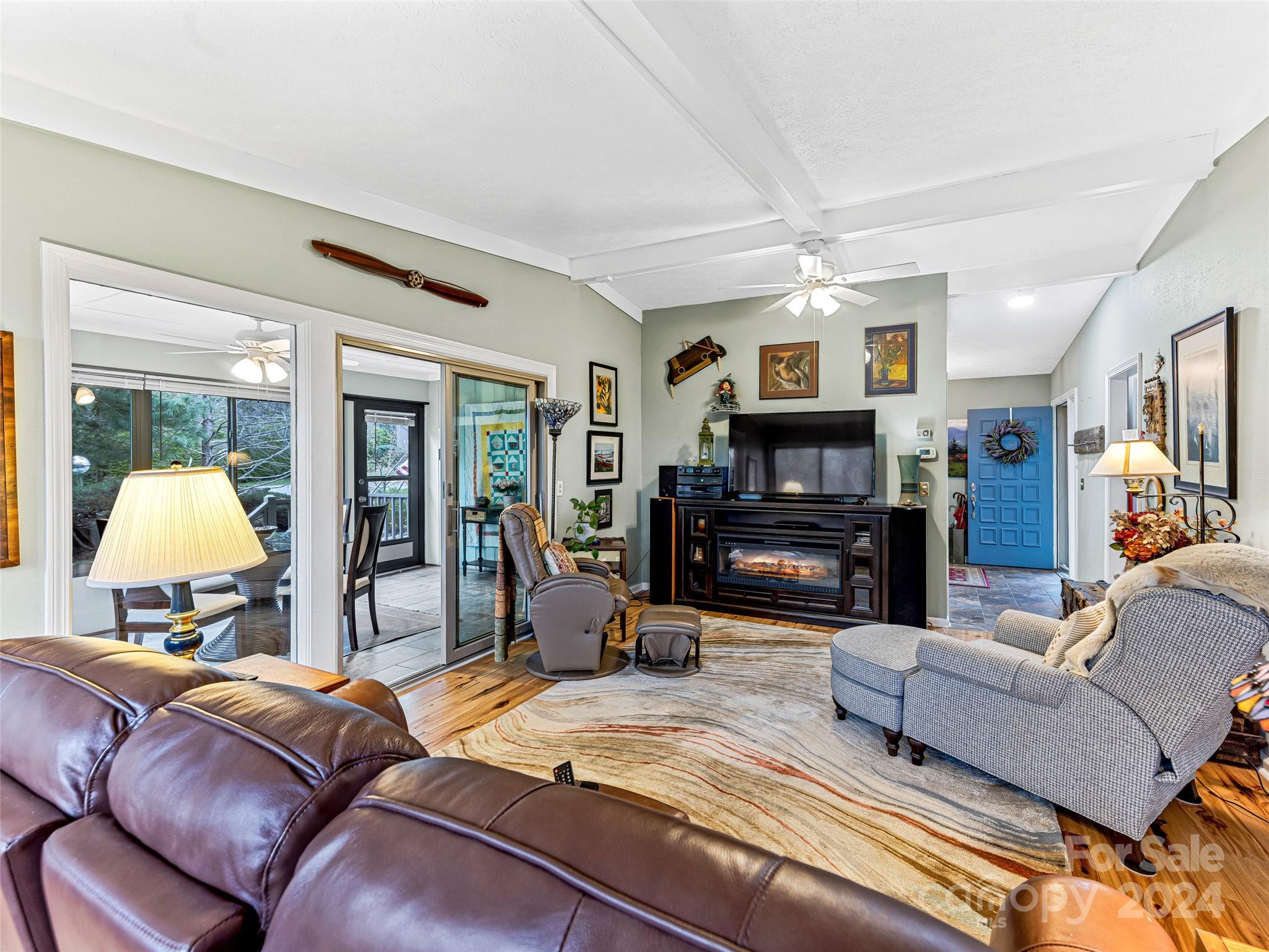500 Davis Mountain Road