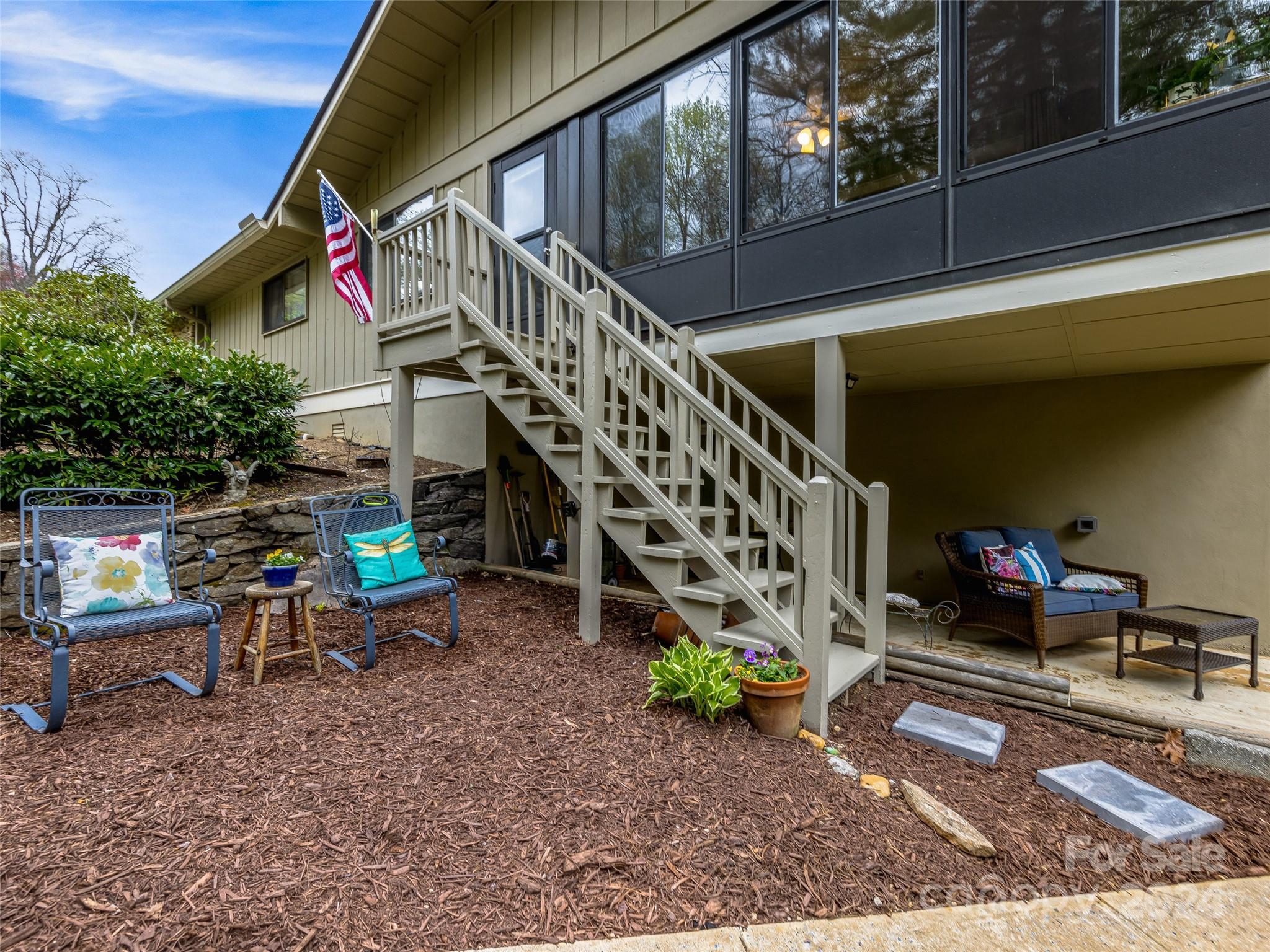 500 Davis Mountain Road