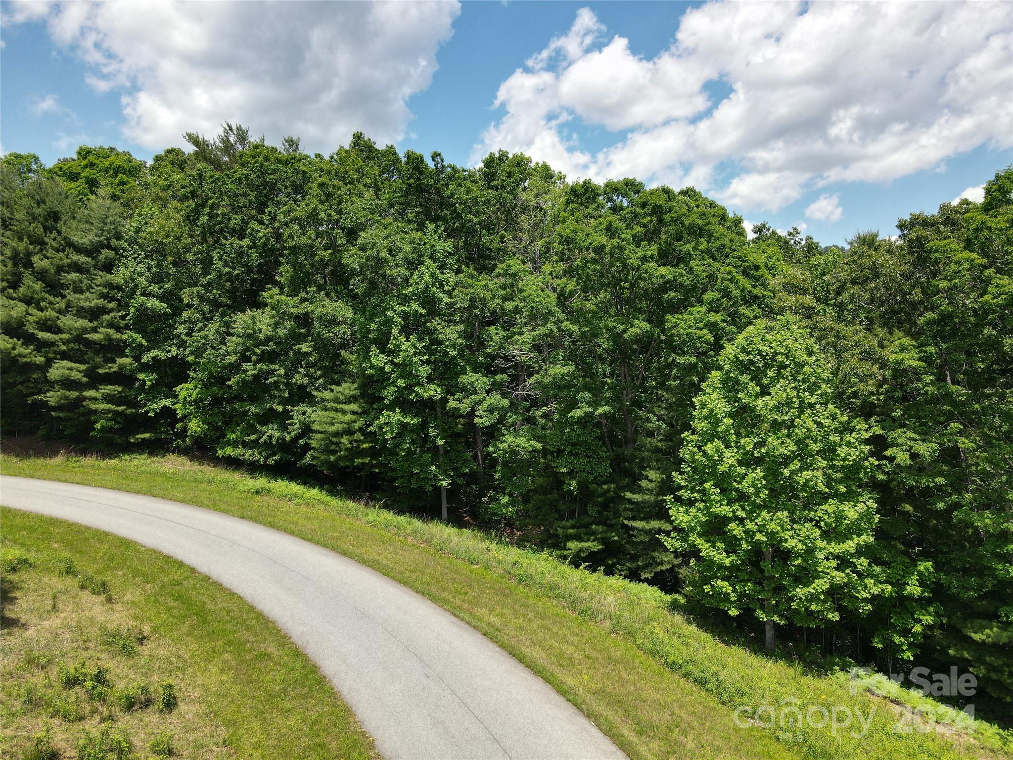 0000 Crystal Heights Drive Unit: 18