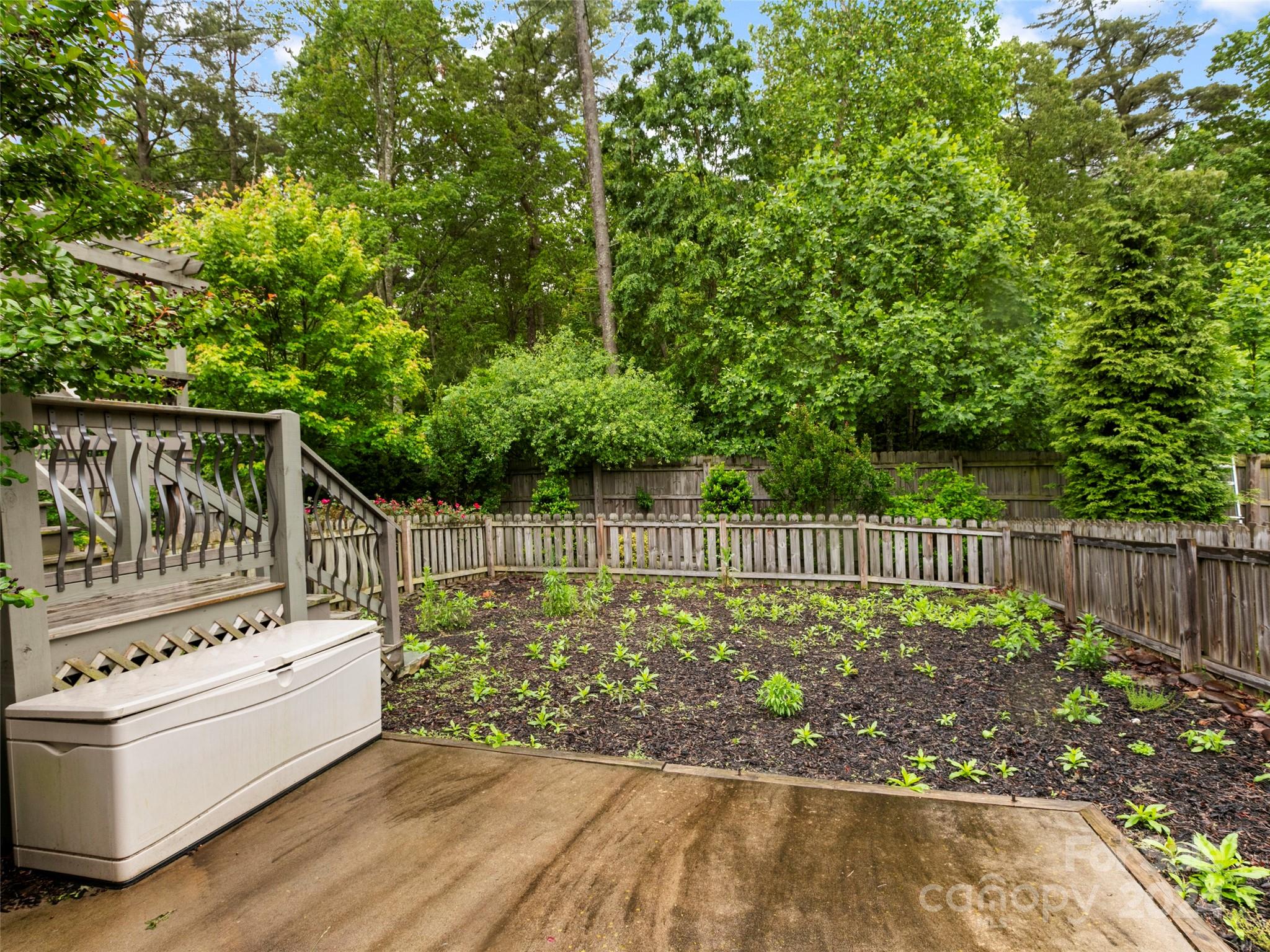 20 Quail Hollow Drive