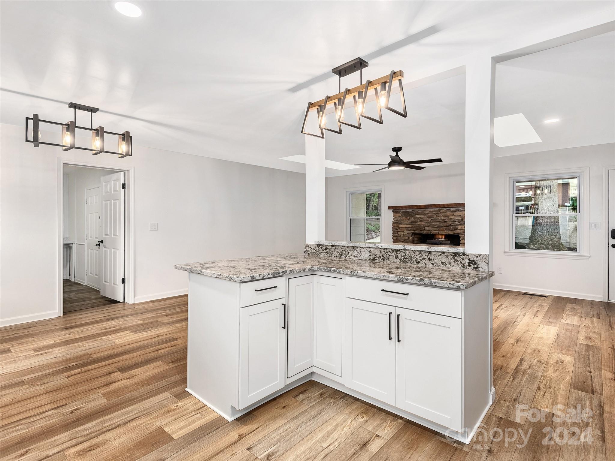 103 E White Pine Road