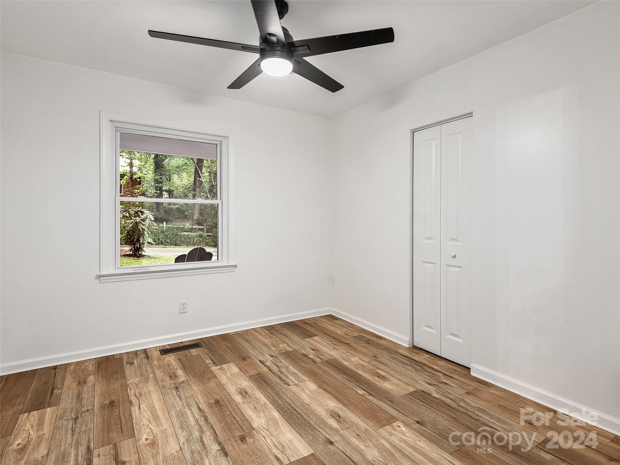 103 E White Pine Road