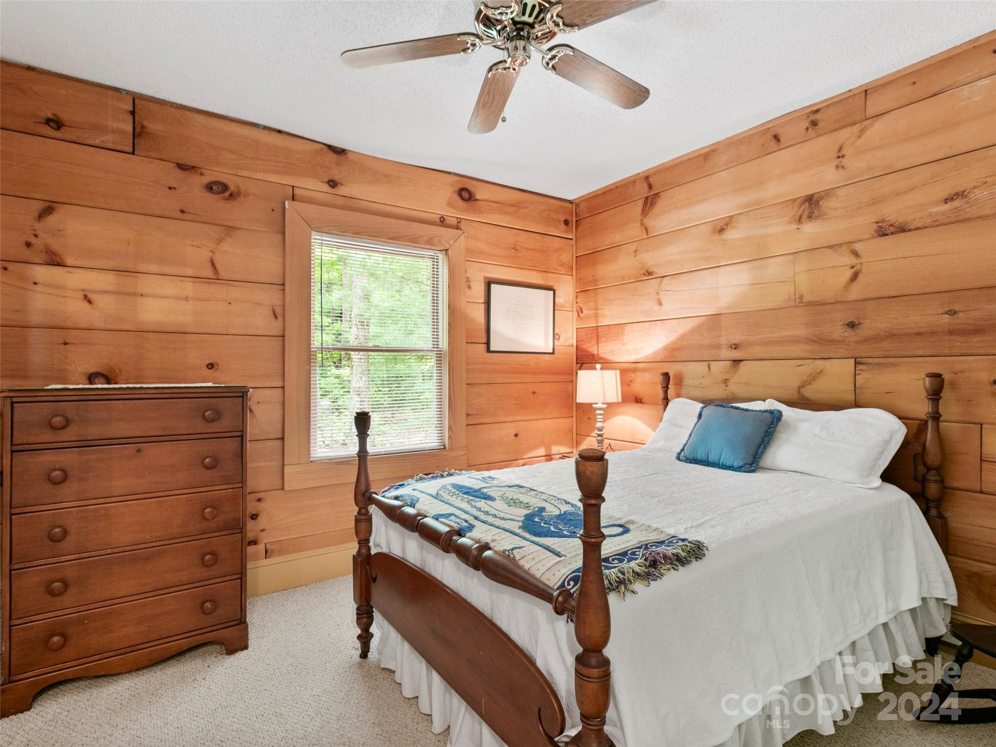 559 Roaring Rock Road
