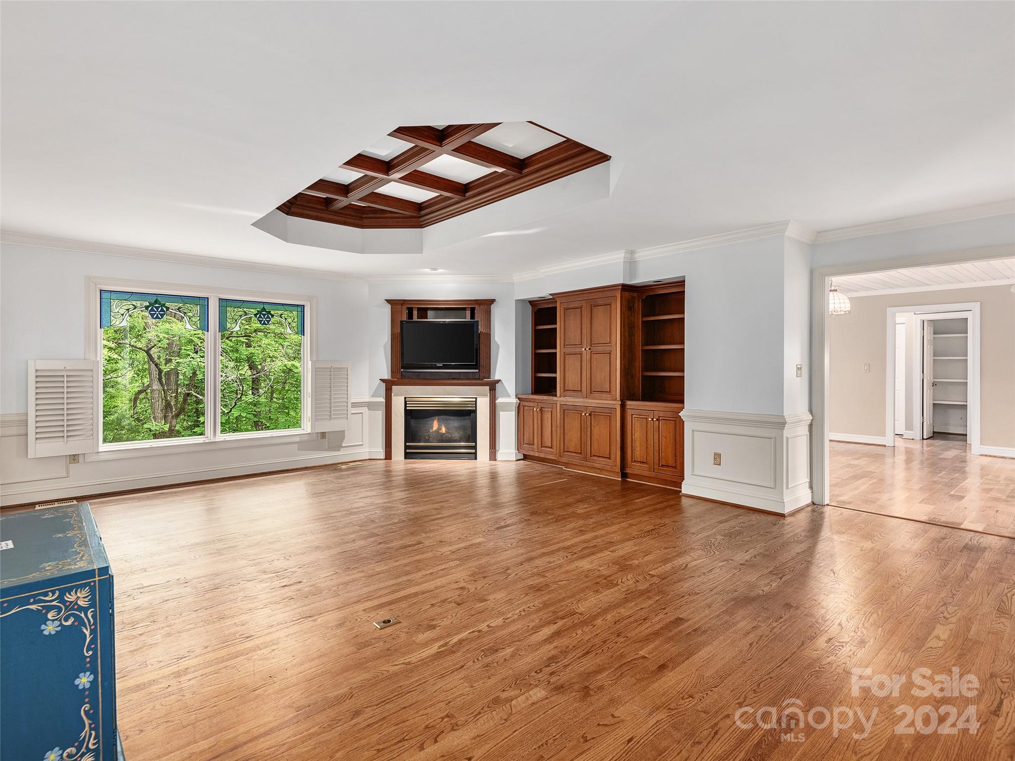 115 Woodglen Court