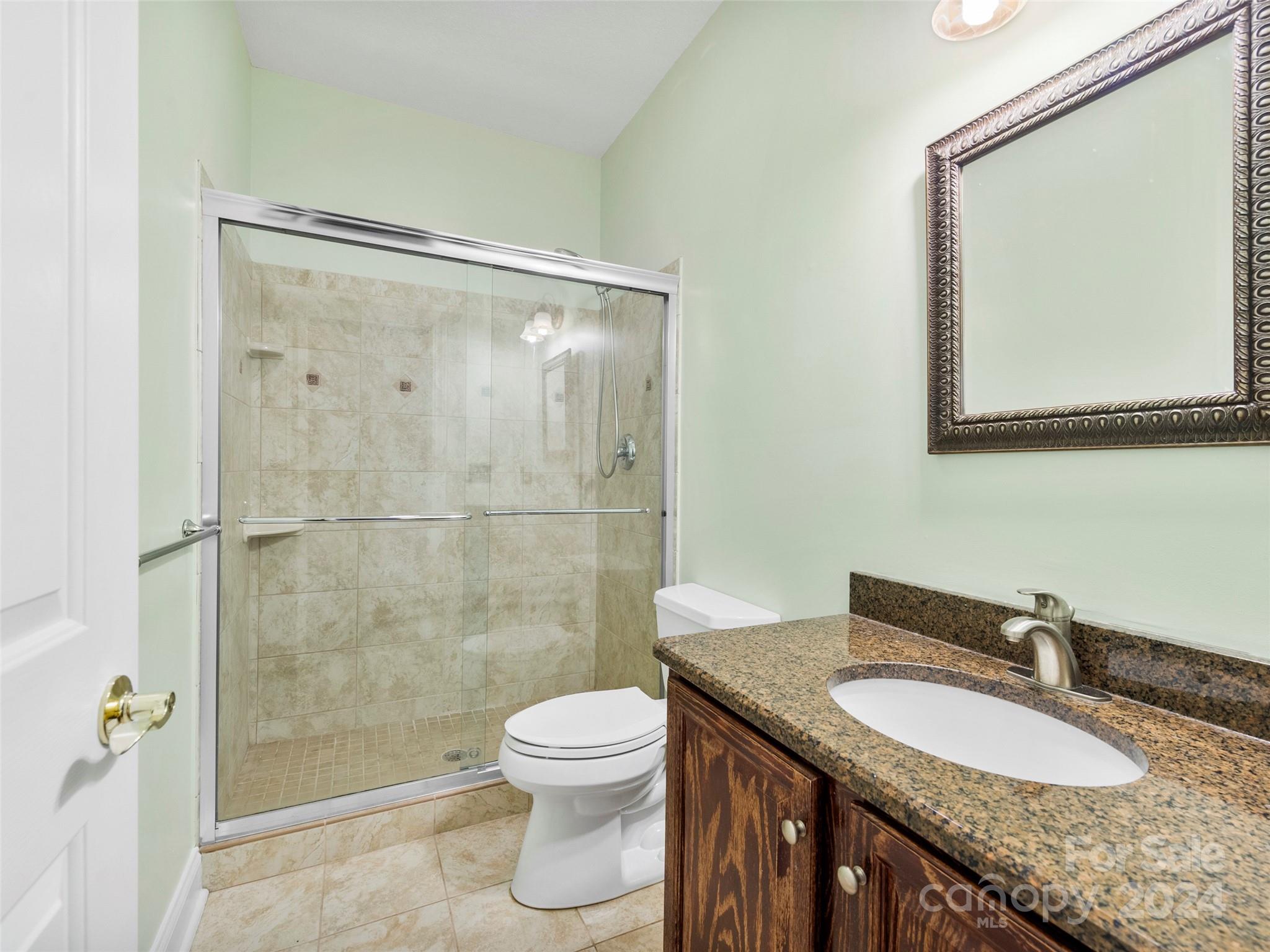 27 S Inglenook Lane