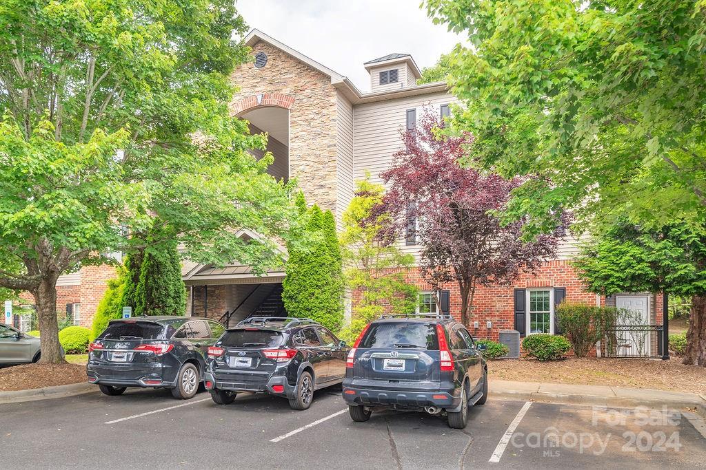 318 Appeldoorn Circle