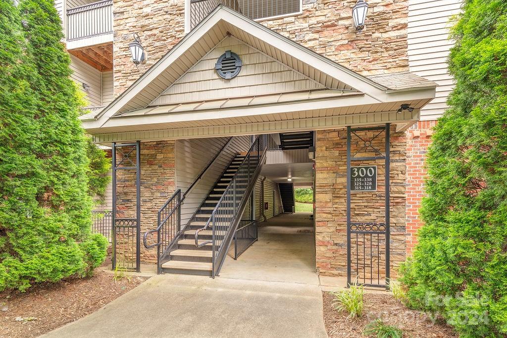 318 Appeldoorn Circle