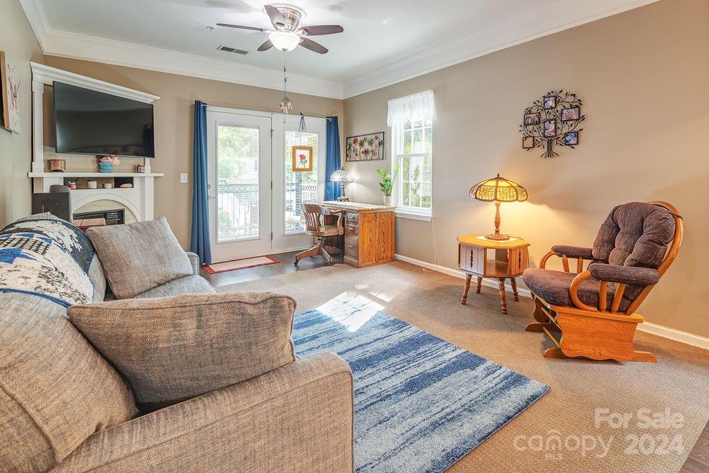318 Appeldoorn Circle