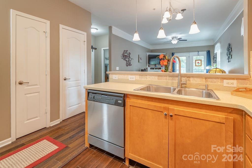 318 Appeldoorn Circle