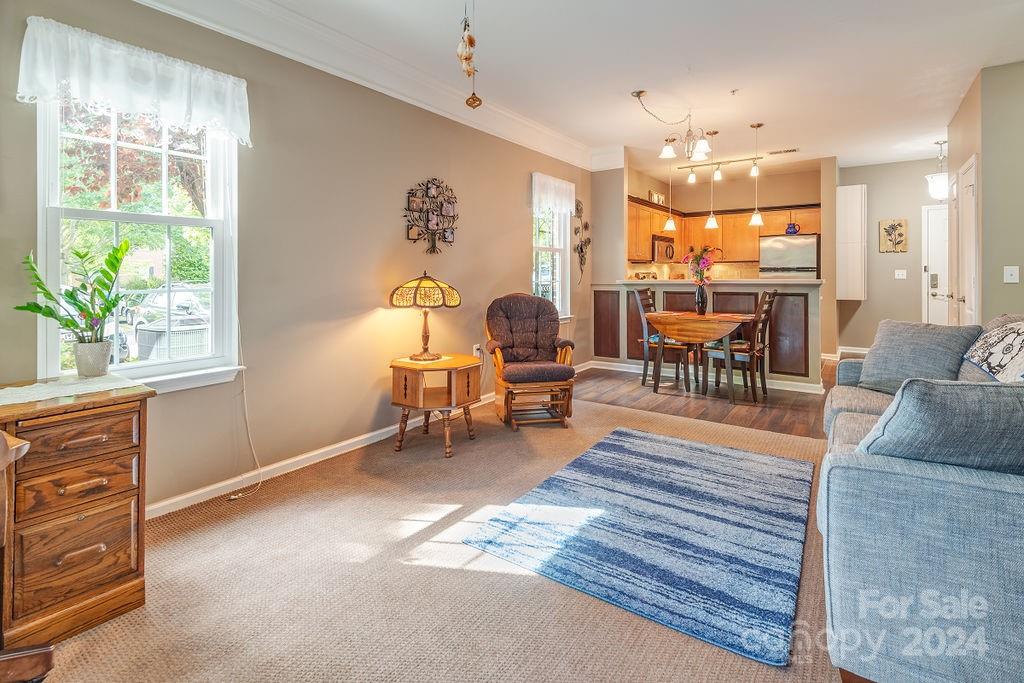 318 Appeldoorn Circle