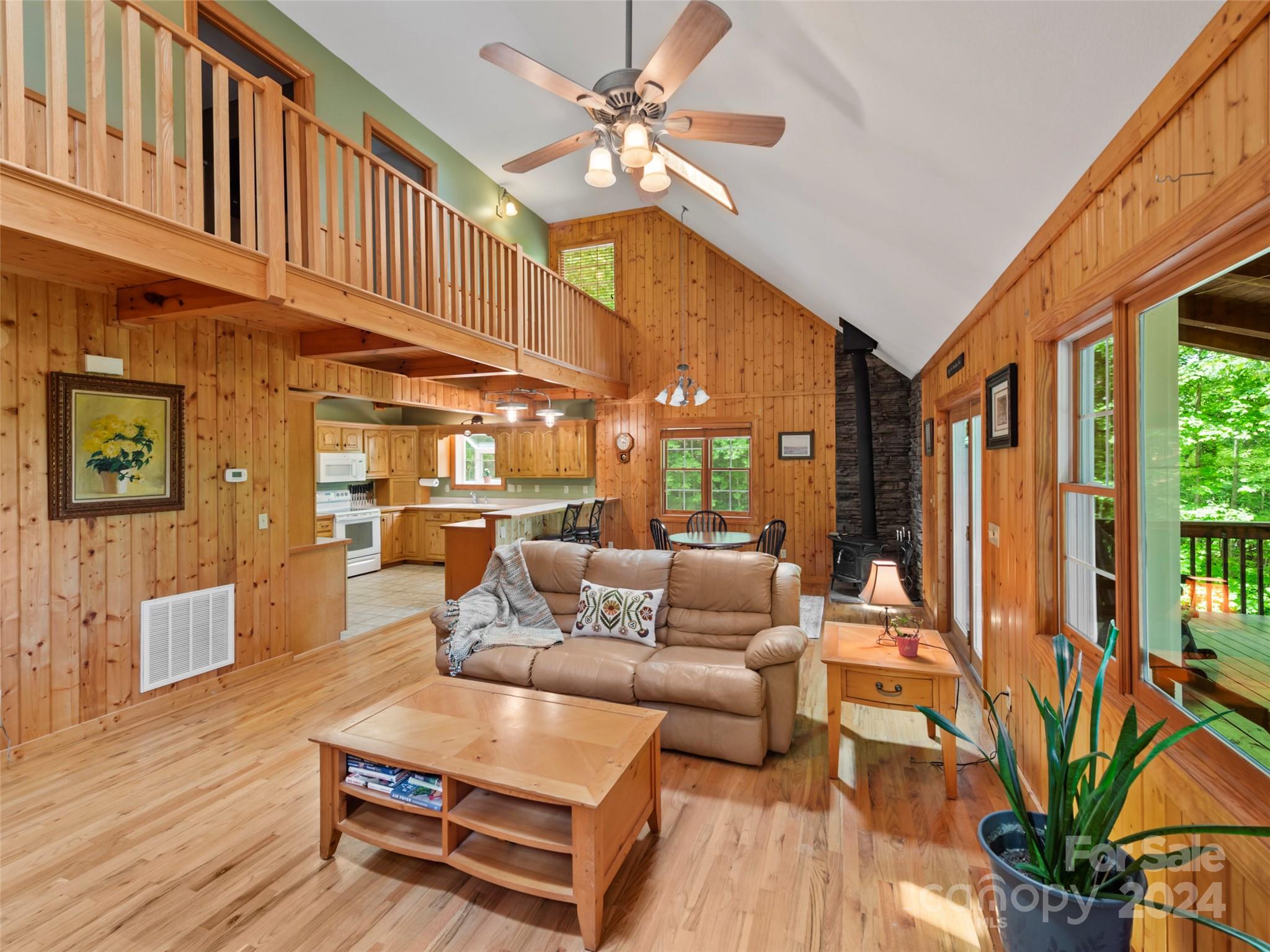 391 Indian Ridge Trail