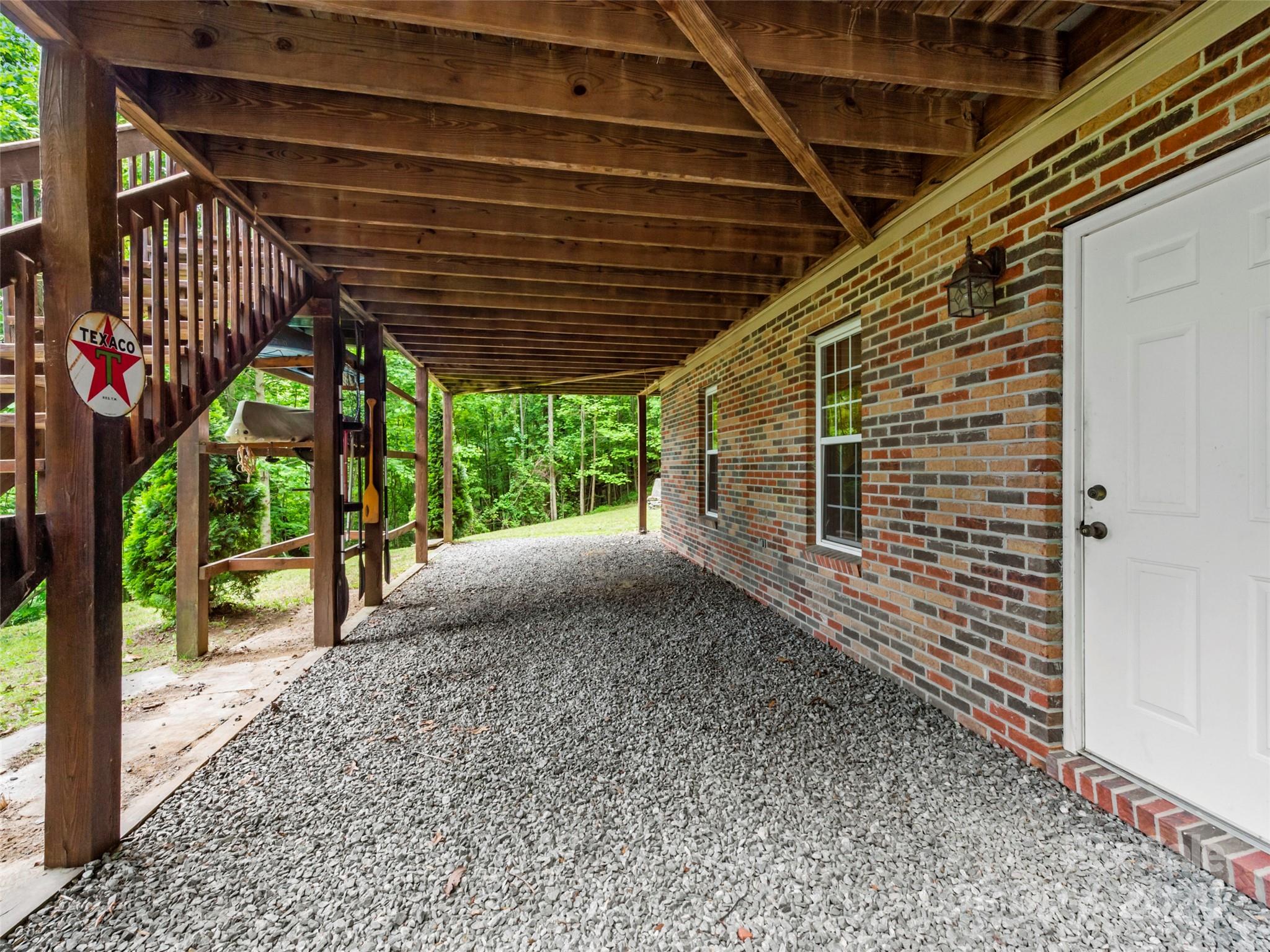 391 Indian Ridge Trail