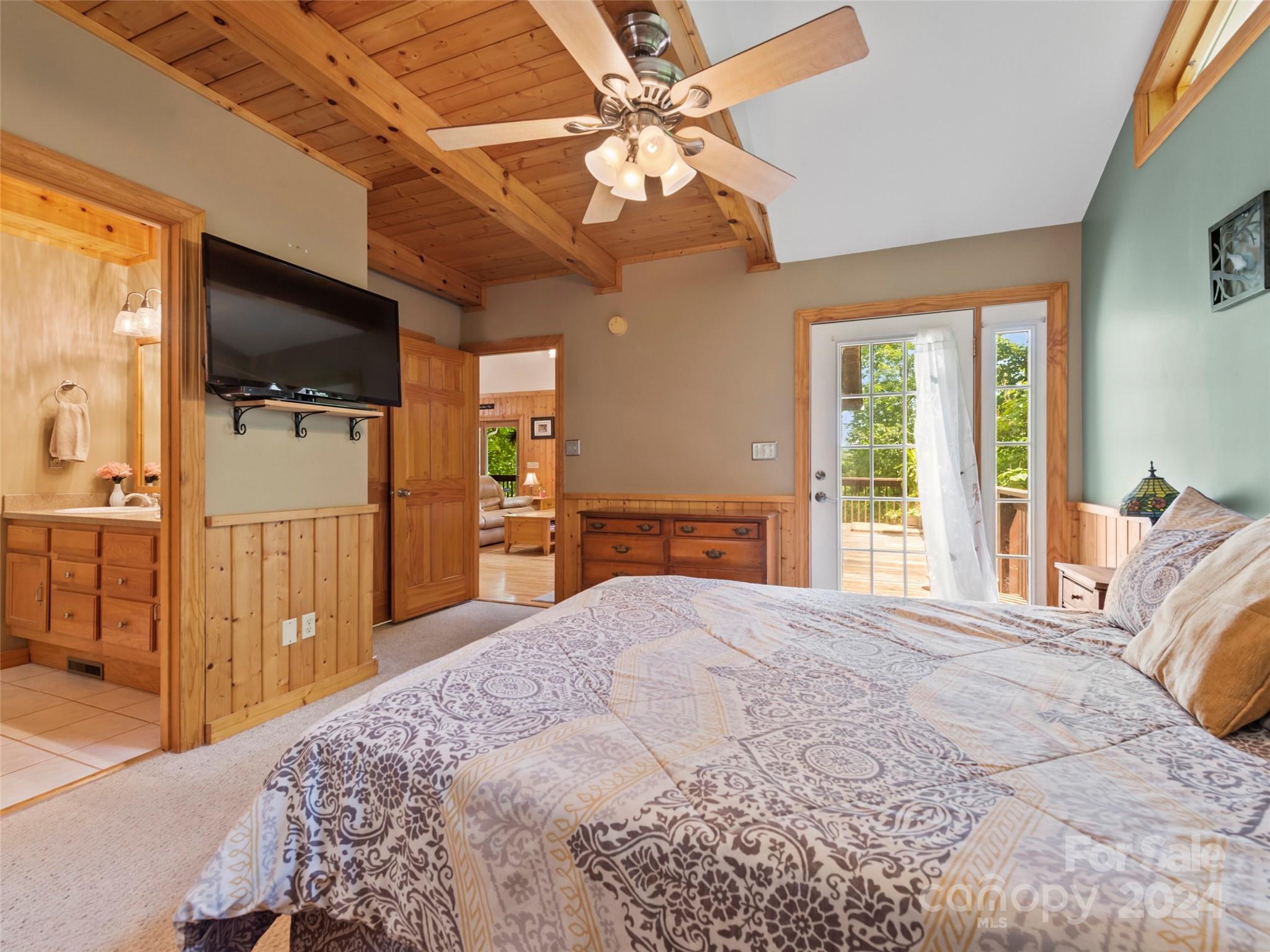 391 Indian Ridge Trail