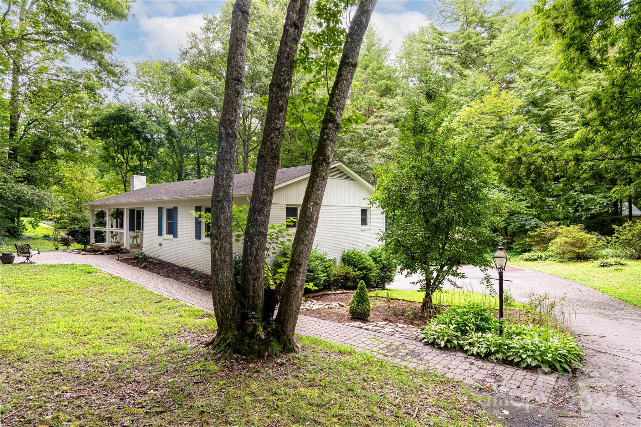 2514 Kanuga Road