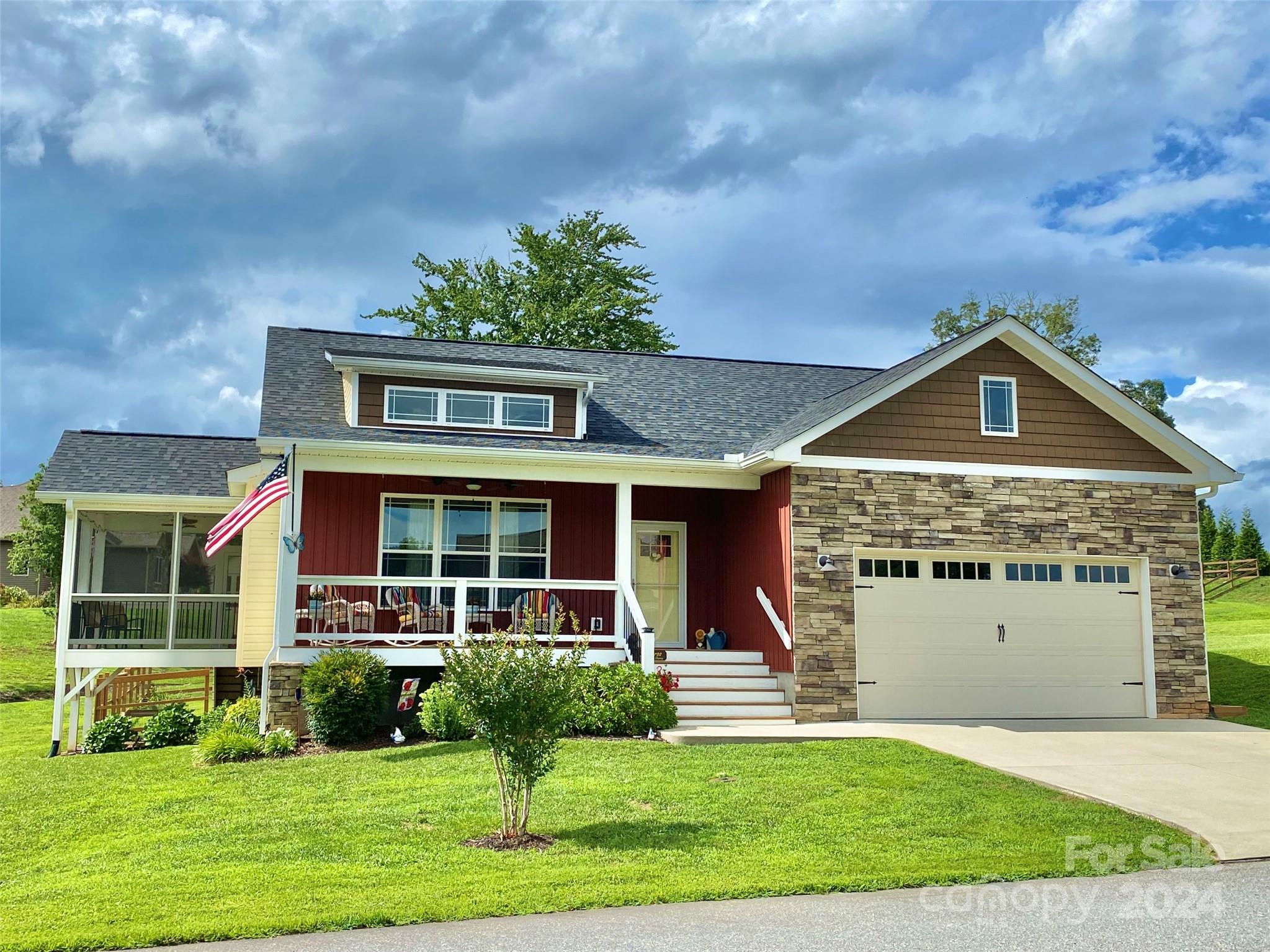 362 River Breeze Lane