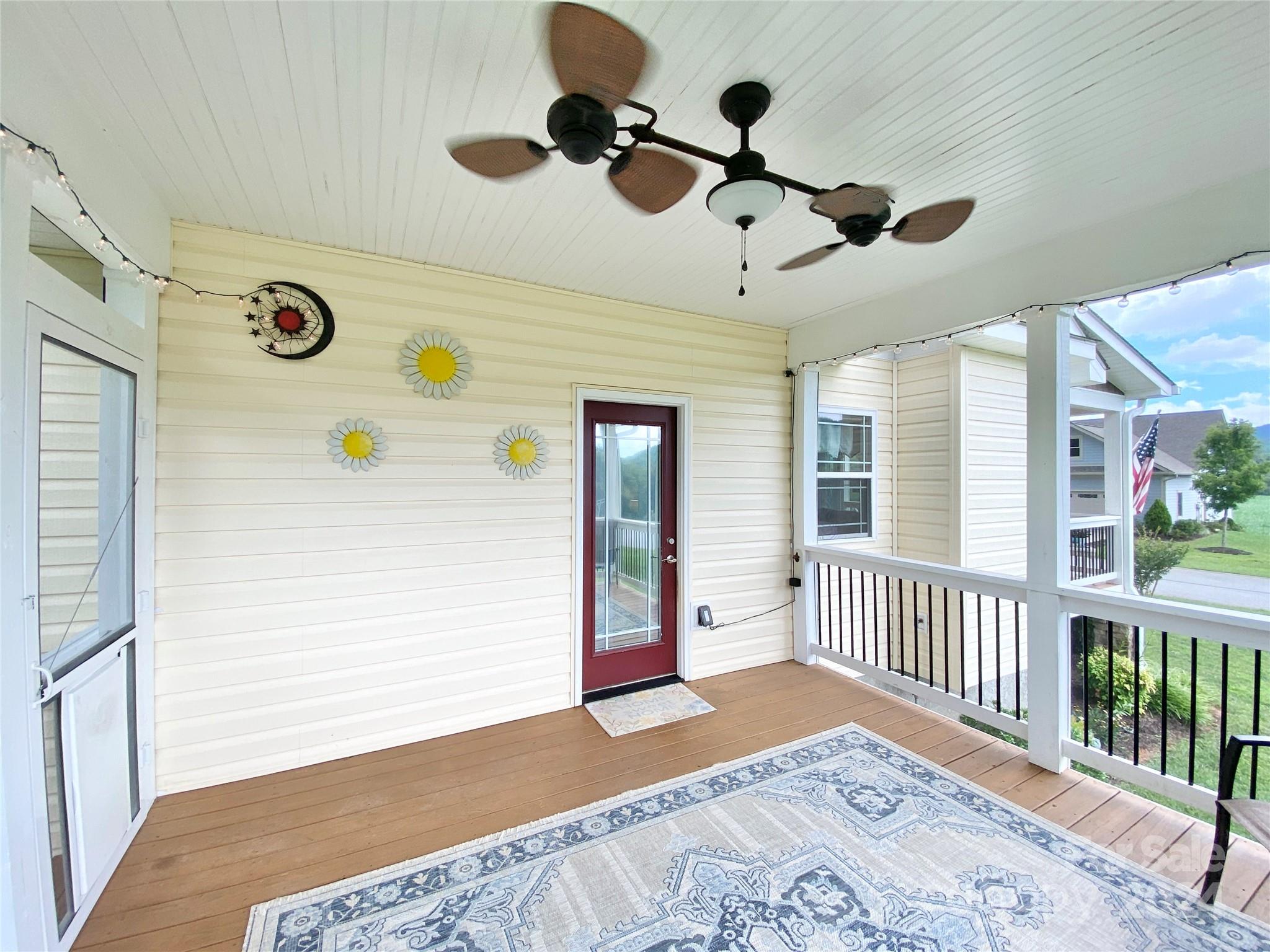 362 River Breeze Lane