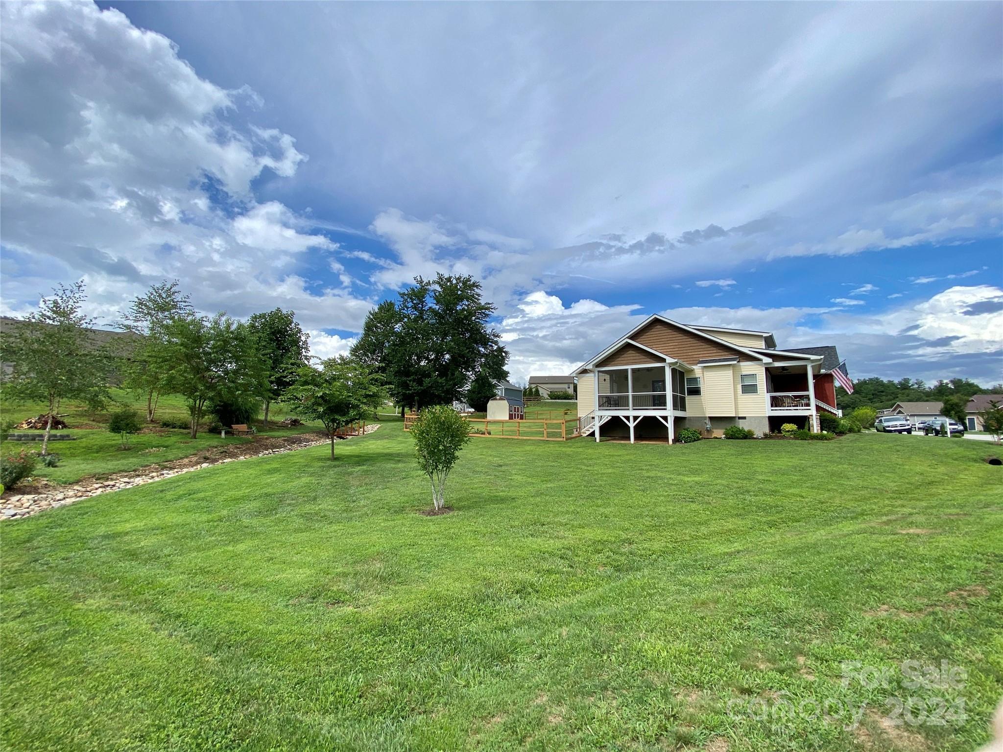 362 River Breeze Lane