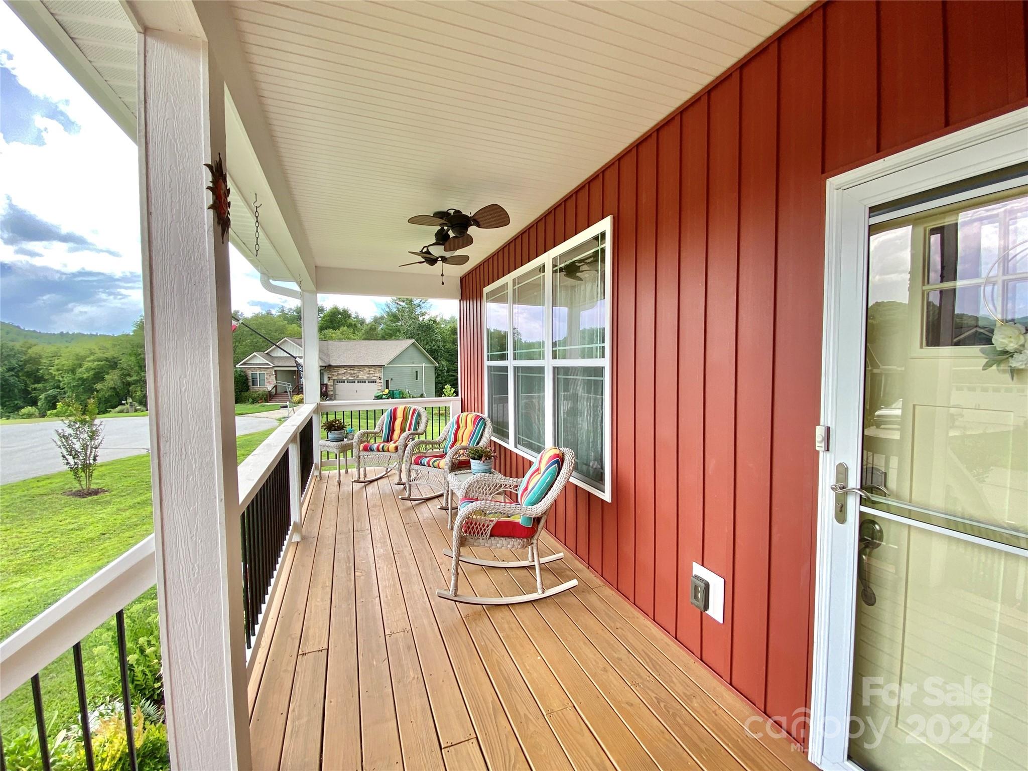 362 River Breeze Lane