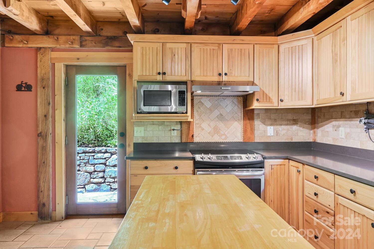 4 Poplar Drive