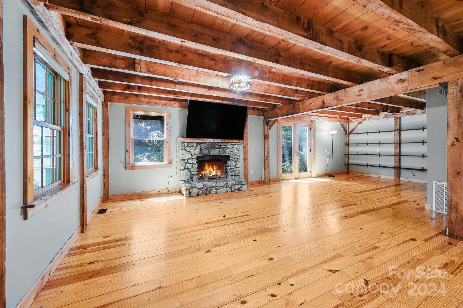 4 Poplar Drive