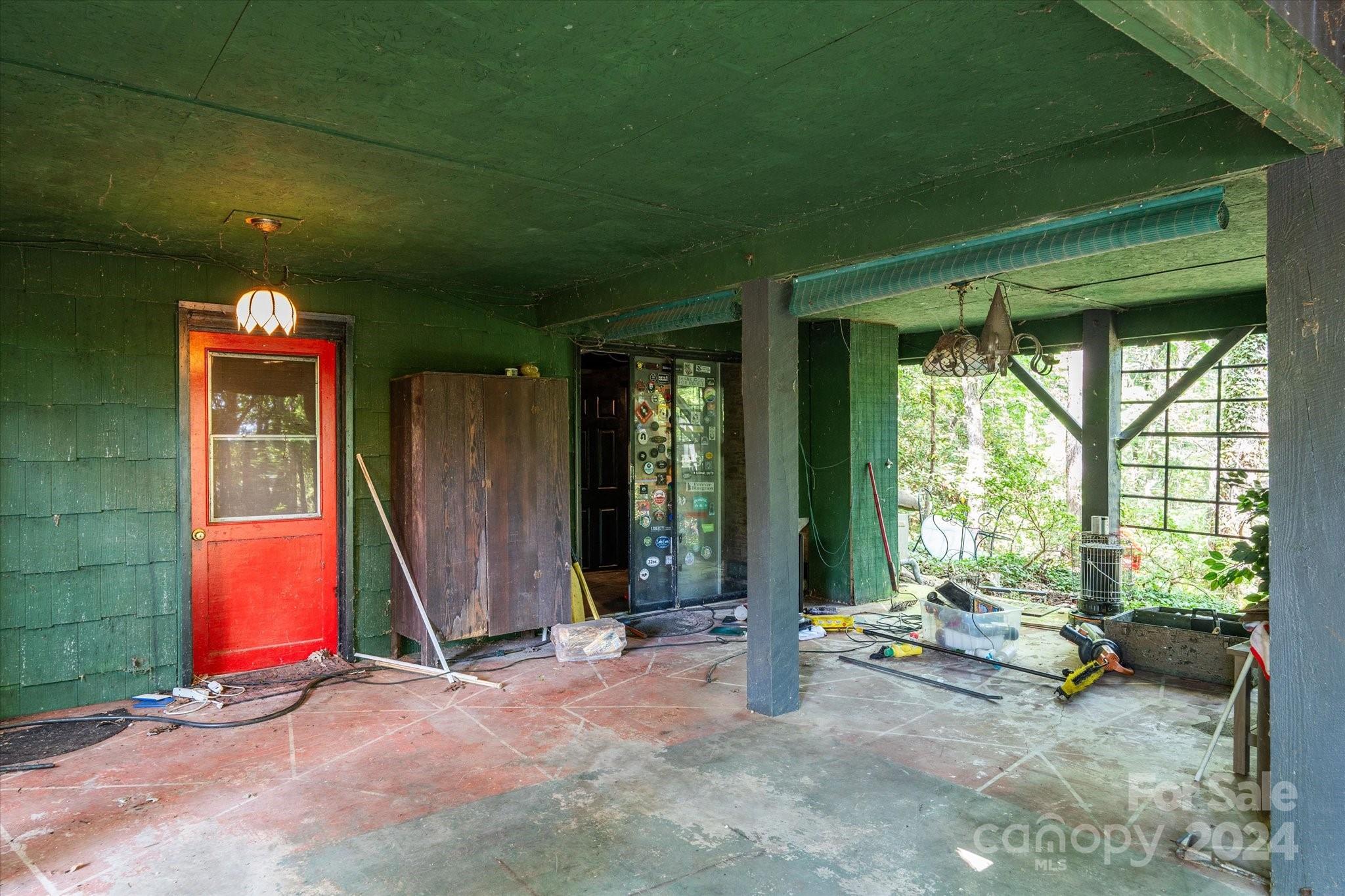 272 Bluebird Road