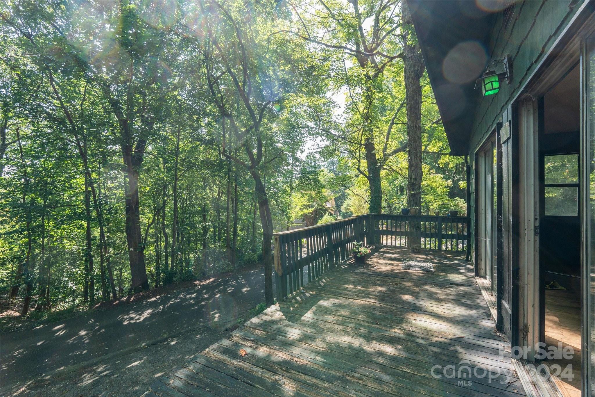 272 Bluebird Road