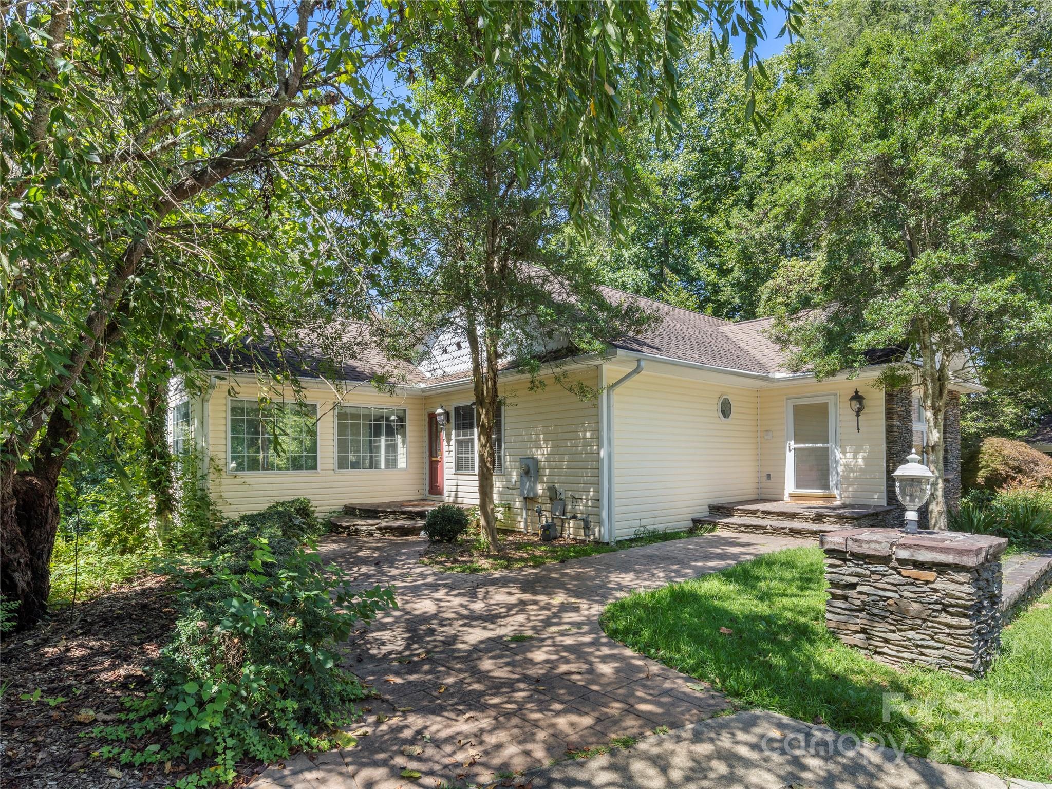 4901 Brevard Road