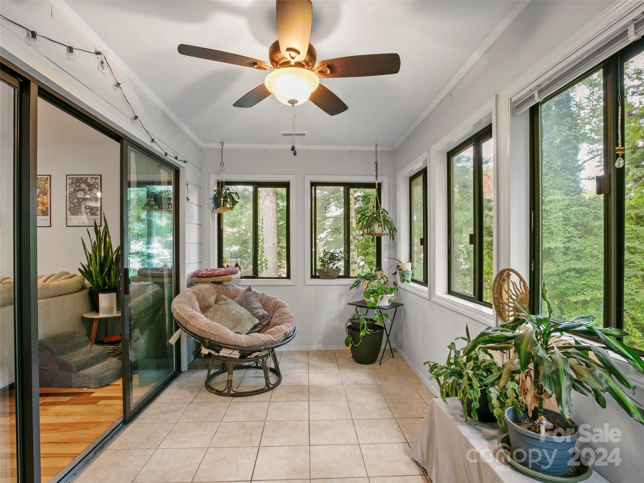 121 N Britton Creek Court