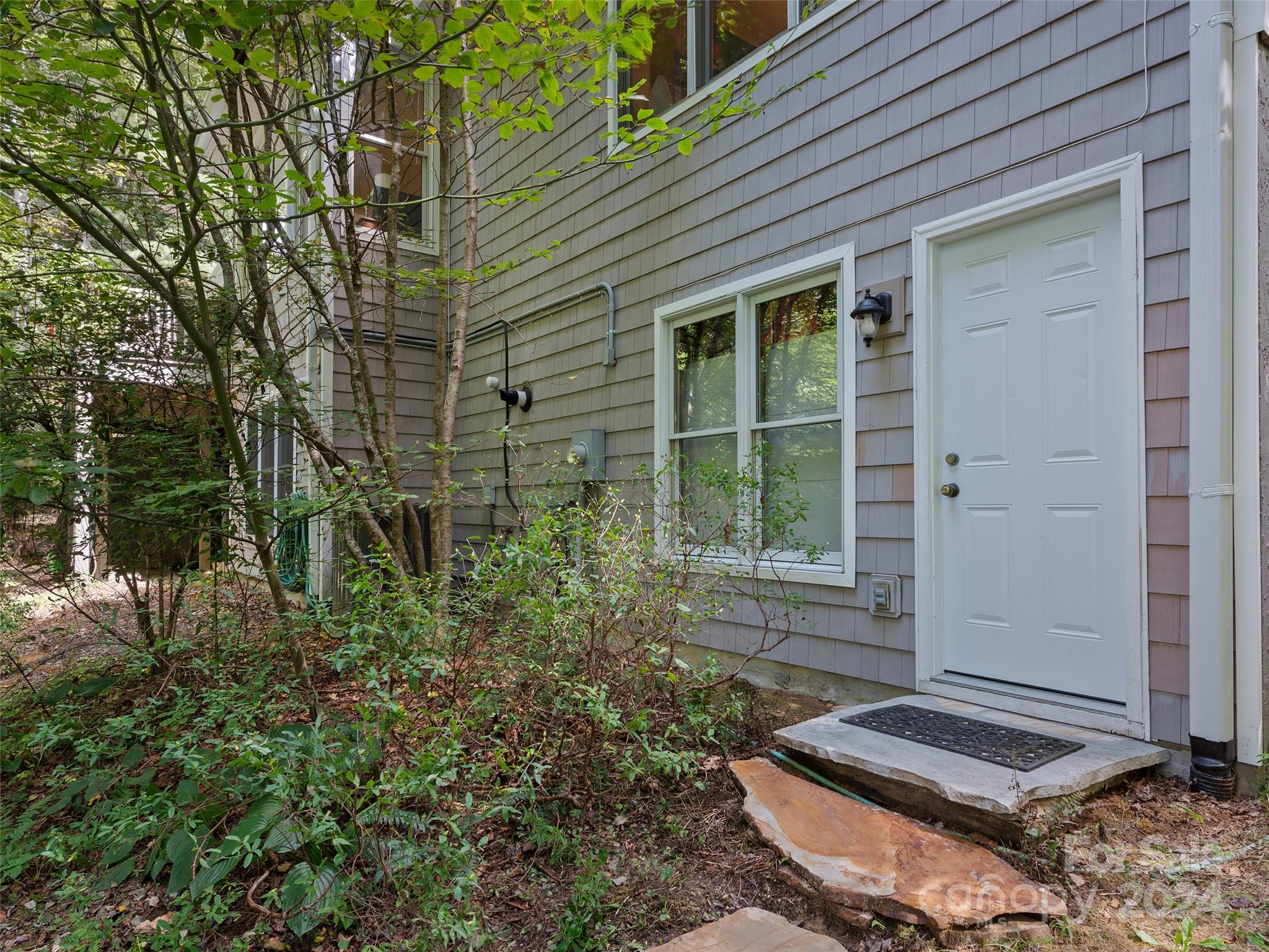 2509 Little River Road