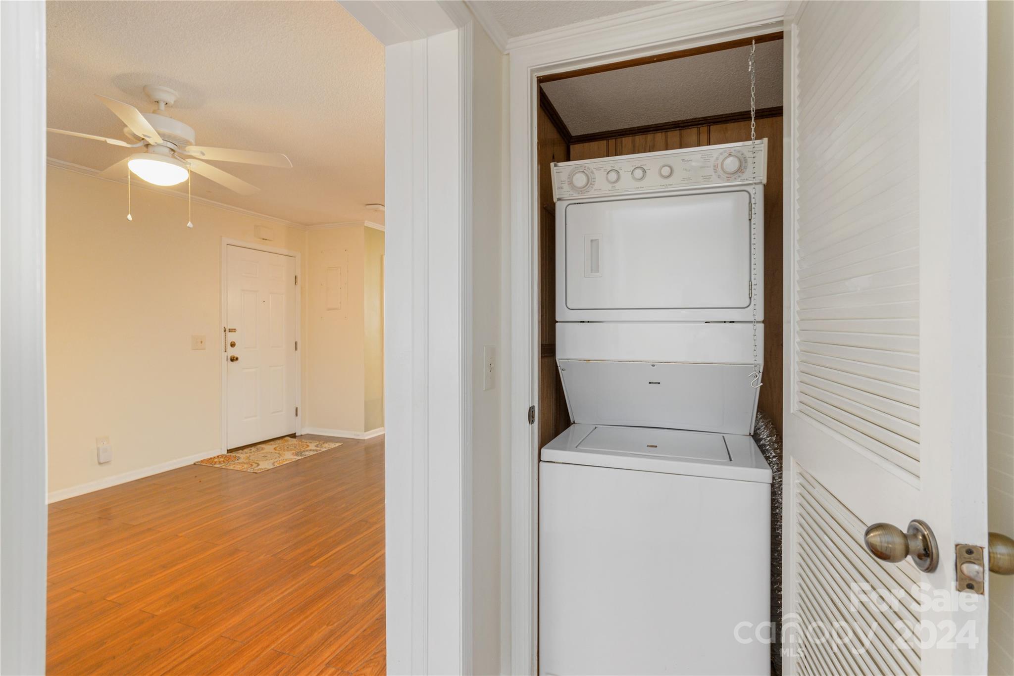 27 Lake Drive Unit: I1
