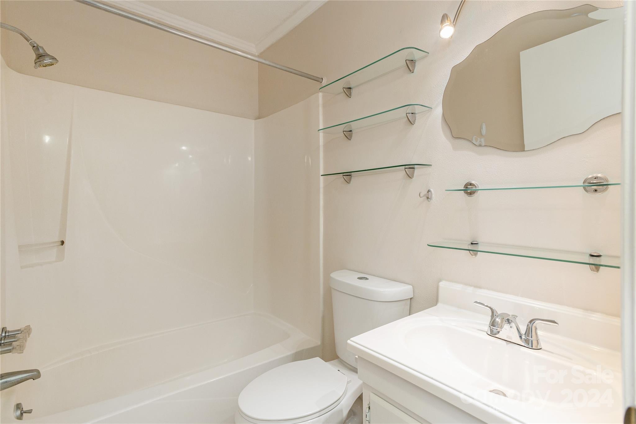 27 Lake Drive Unit: I1