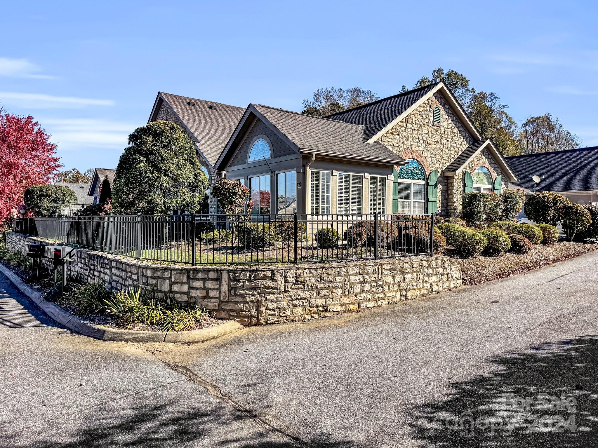 168 Summerfield Place