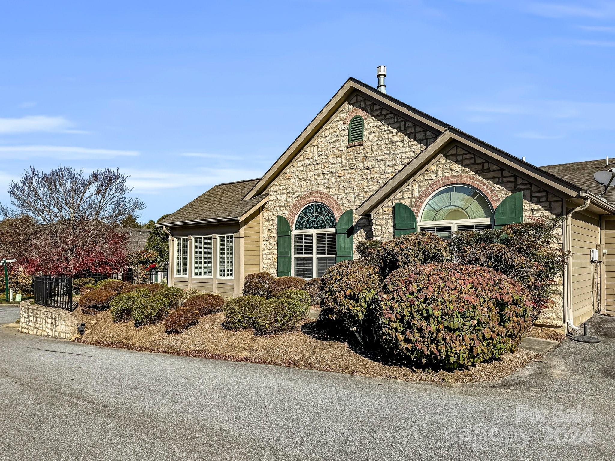 168 Summerfield Place