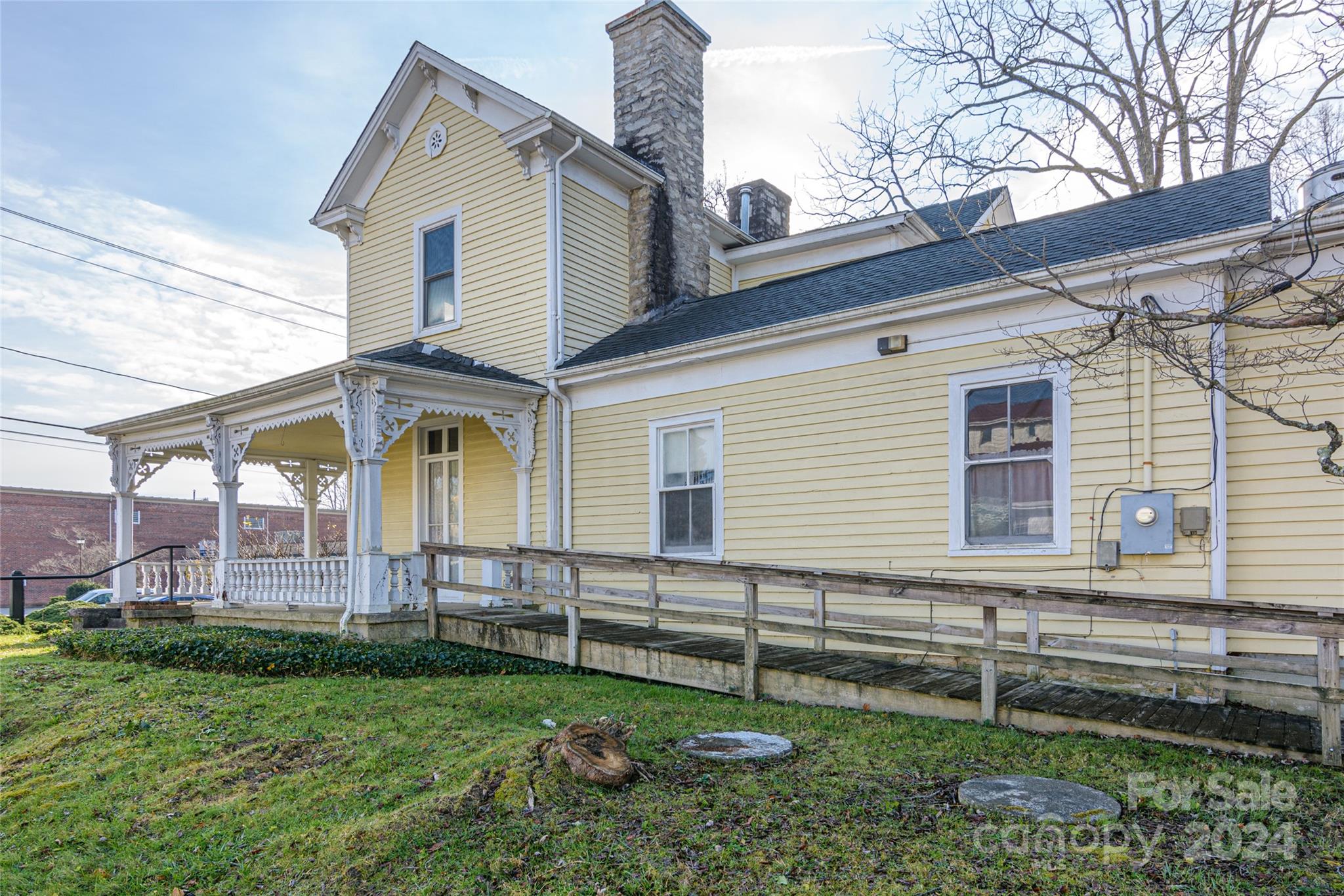 202 S Washington Street