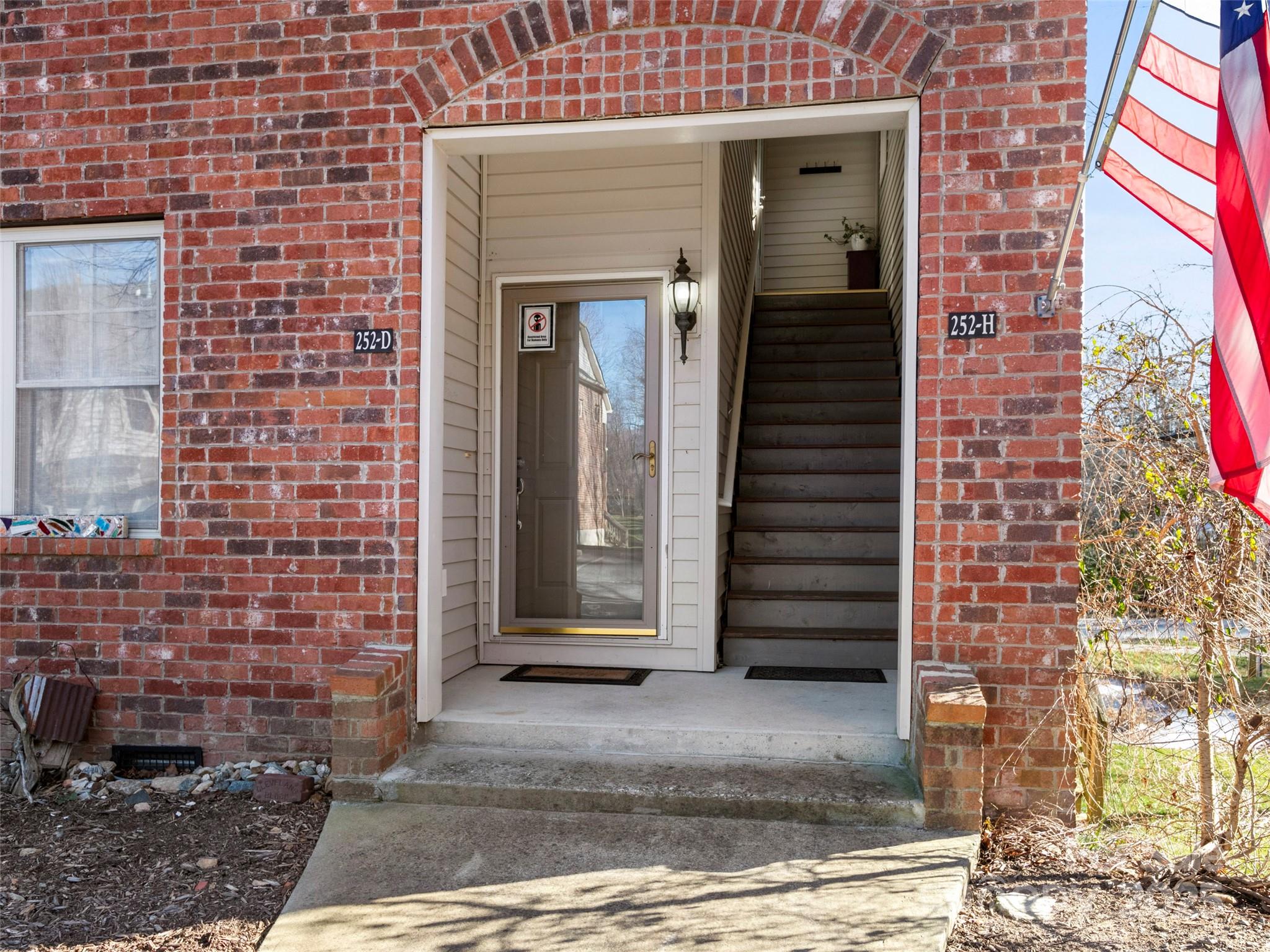 252 Wash Creek Drive Unit: H