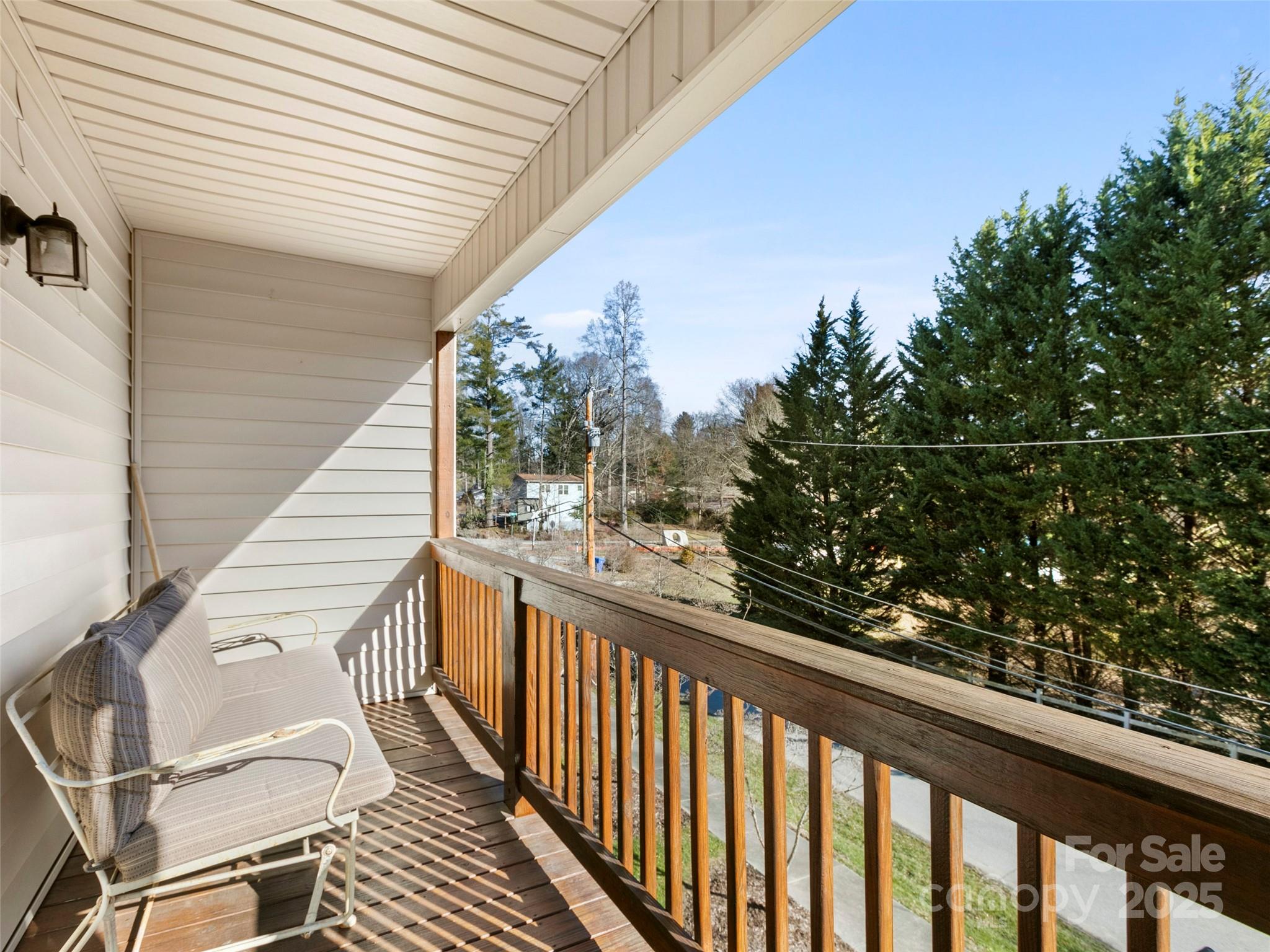 252 Wash Creek Drive Unit: H