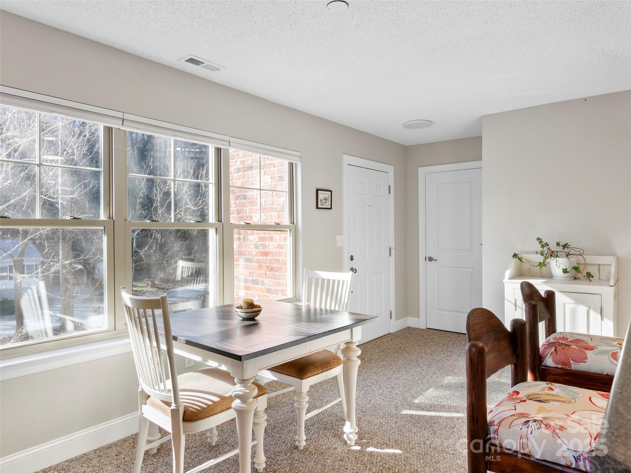 252 Wash Creek Drive Unit: H