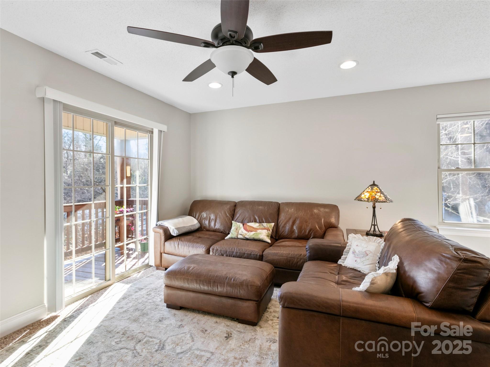 252 Wash Creek Drive Unit: H