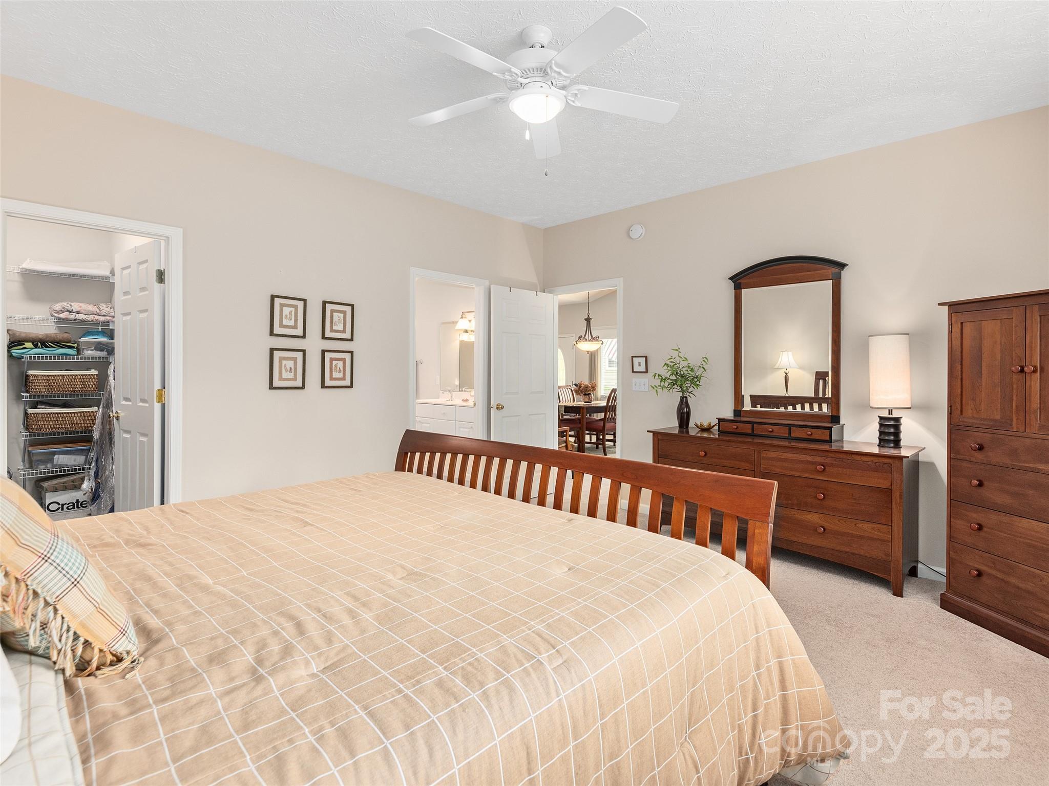 2206 E Cumming Woods Lane Unit: 10