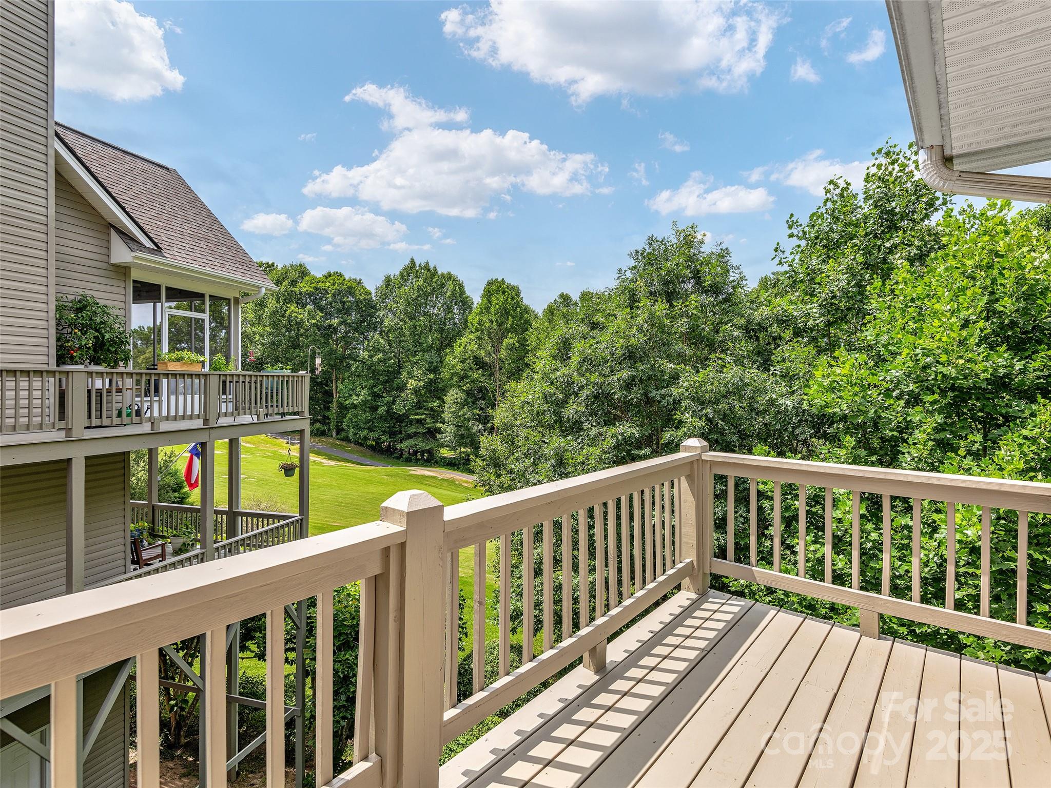 2206 E Cumming Woods Lane Unit: 10