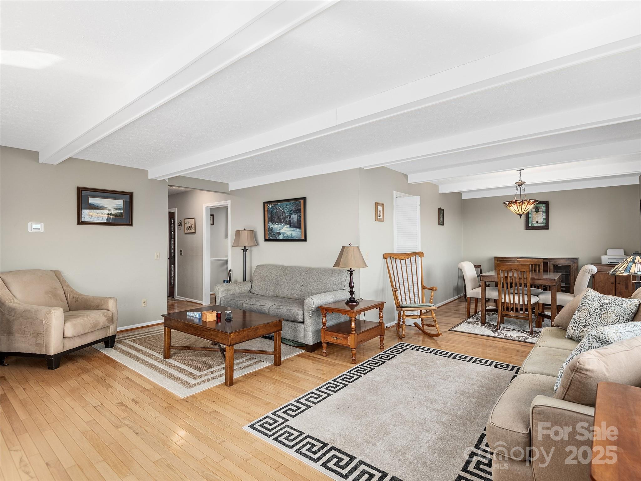 516 Davis Mountain Road