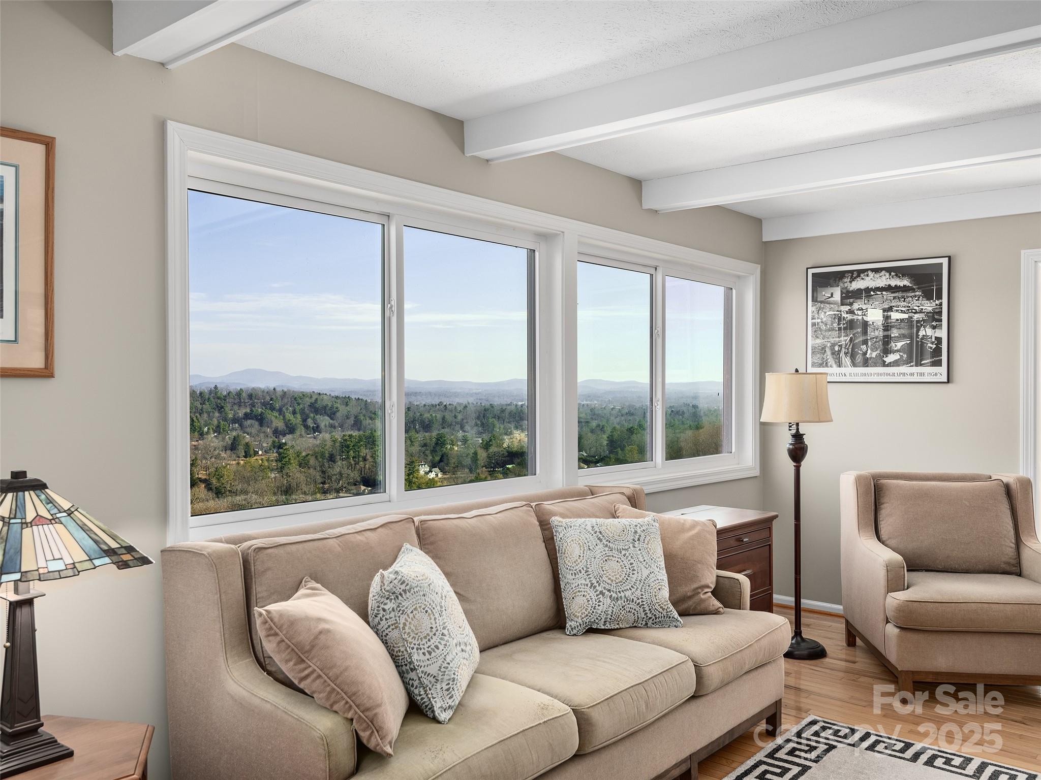 516 Davis Mountain Road
