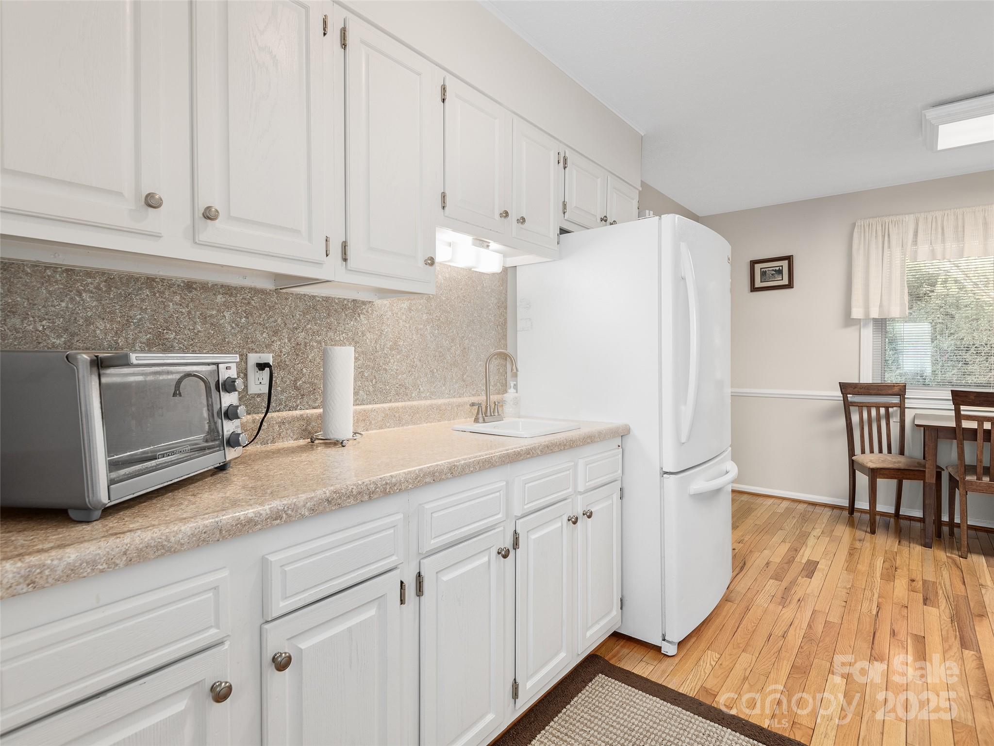 516 Davis Mountain Road