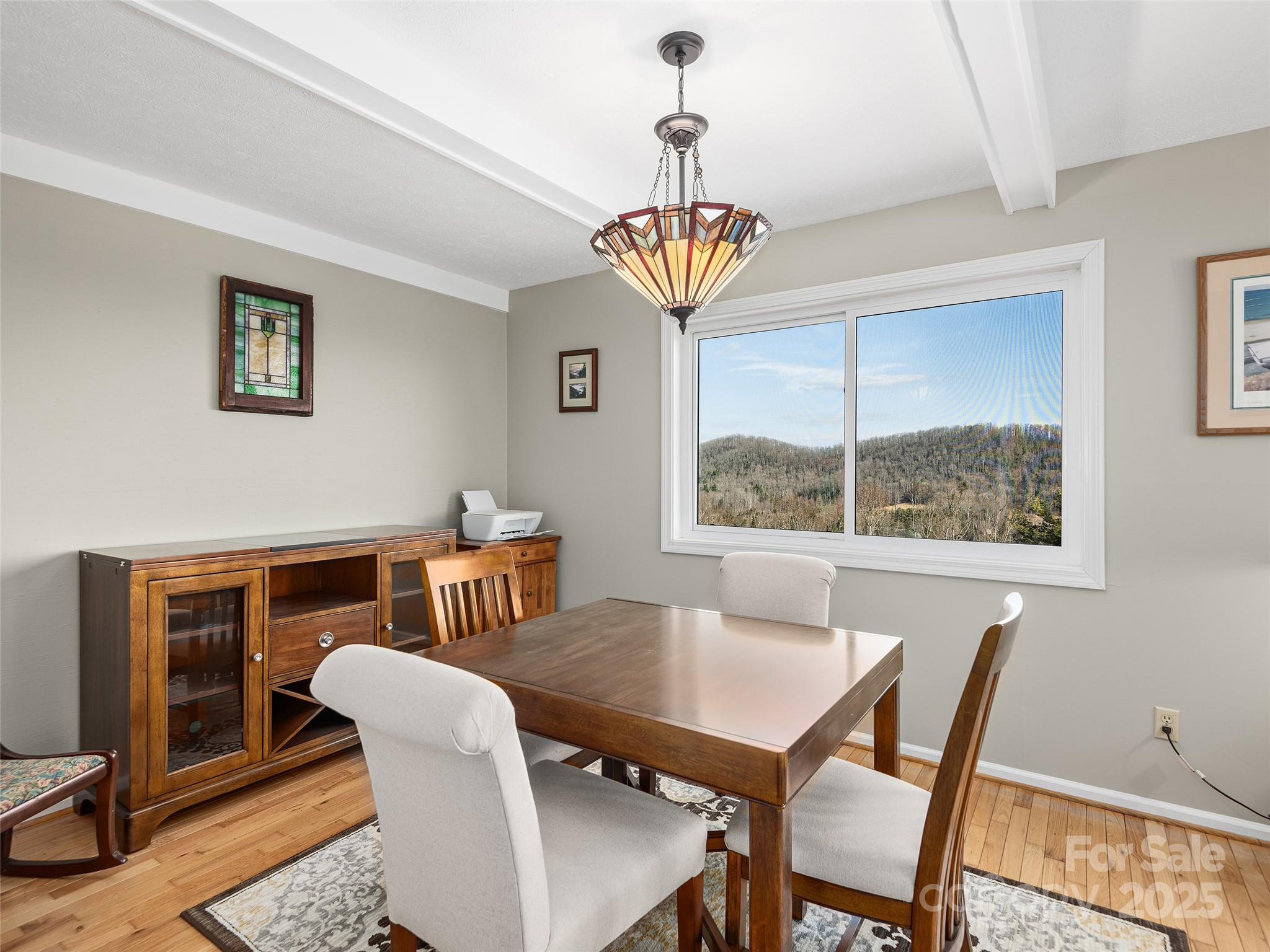 516 Davis Mountain Road