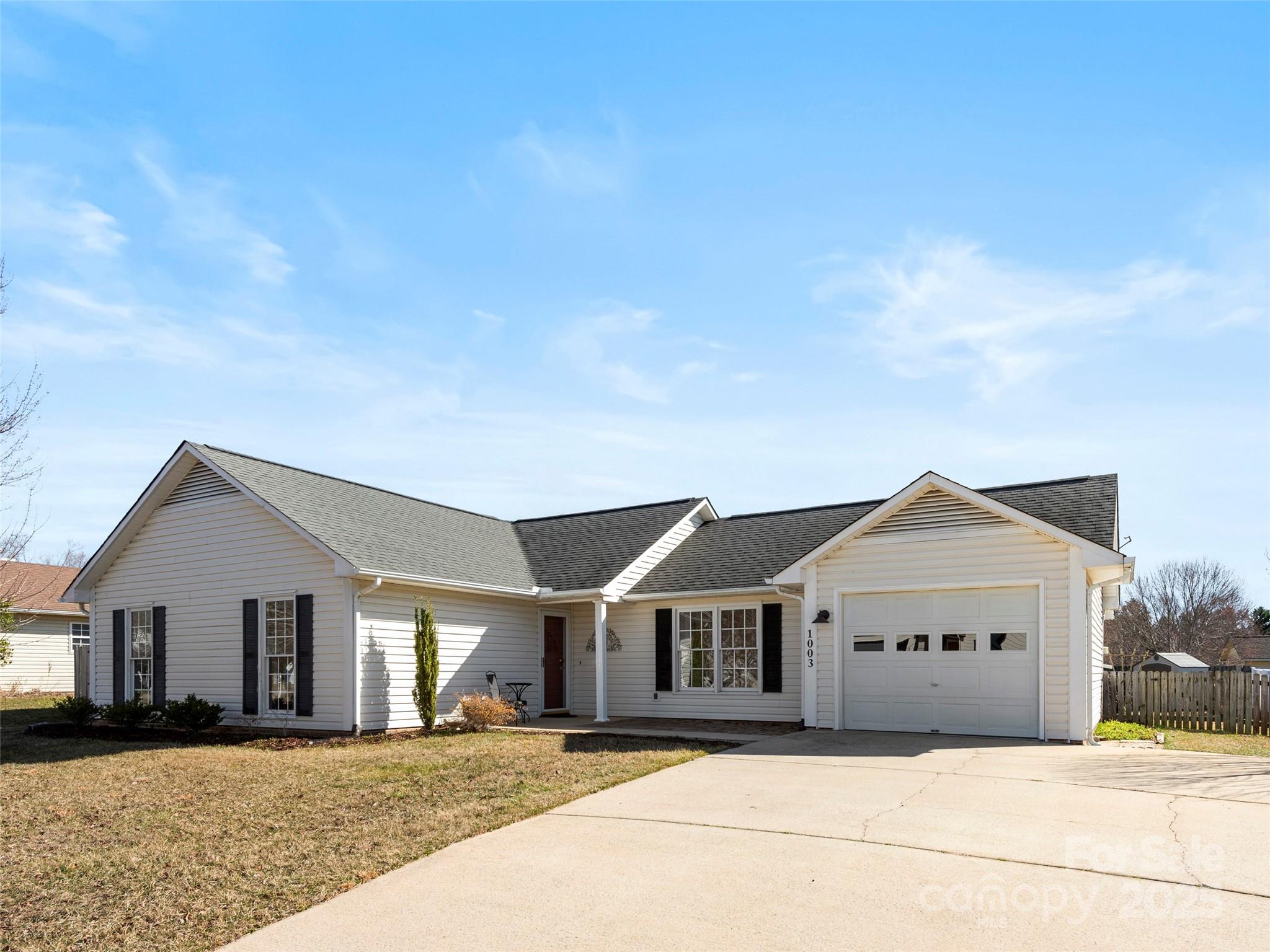 1003 Thorncrest Drive