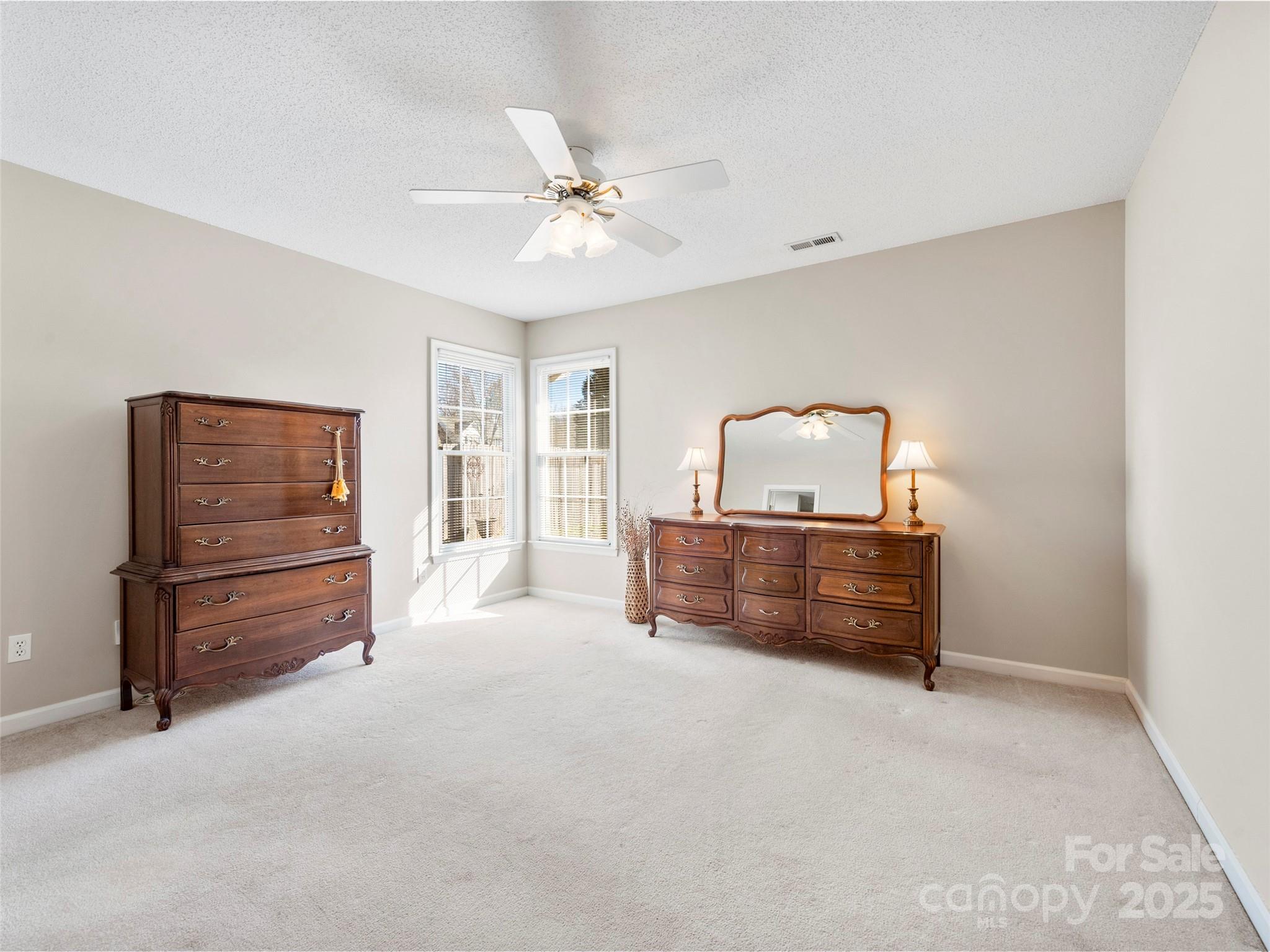 1003 Thorncrest Drive