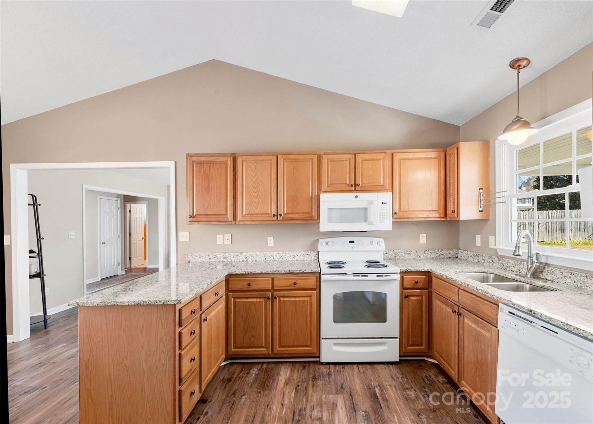 1003 Thorncrest Drive