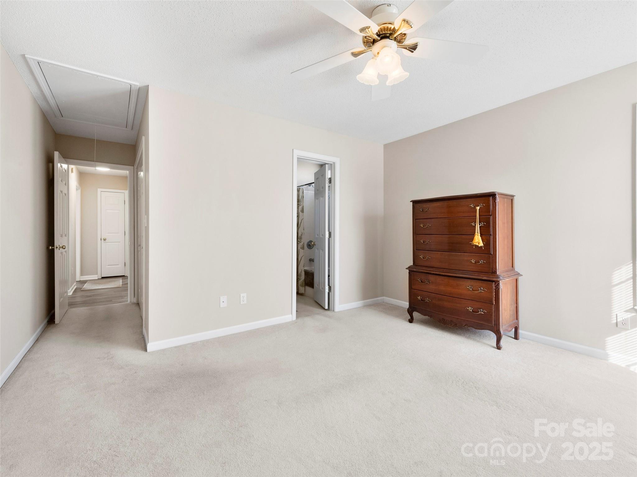 1003 Thorncrest Drive