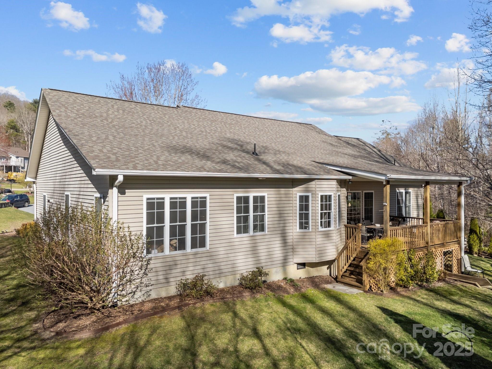 43 Golden Pond Way